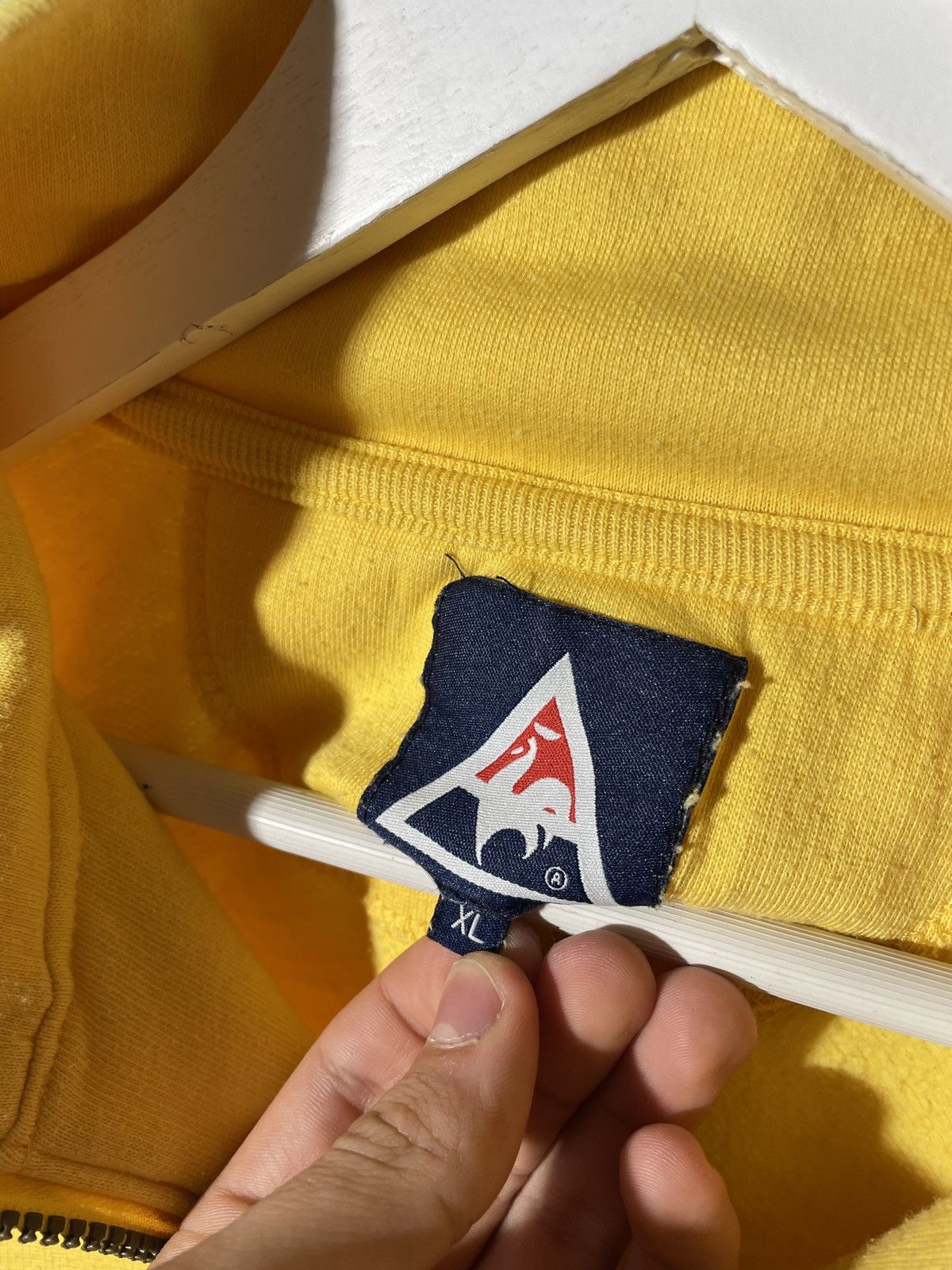 Le Coq Sportif × Vintage Vintage Y2K Le Coq Sportif Big Logo Pullover Size US XL / EU 56 / 4 - 4 Thumbnail
