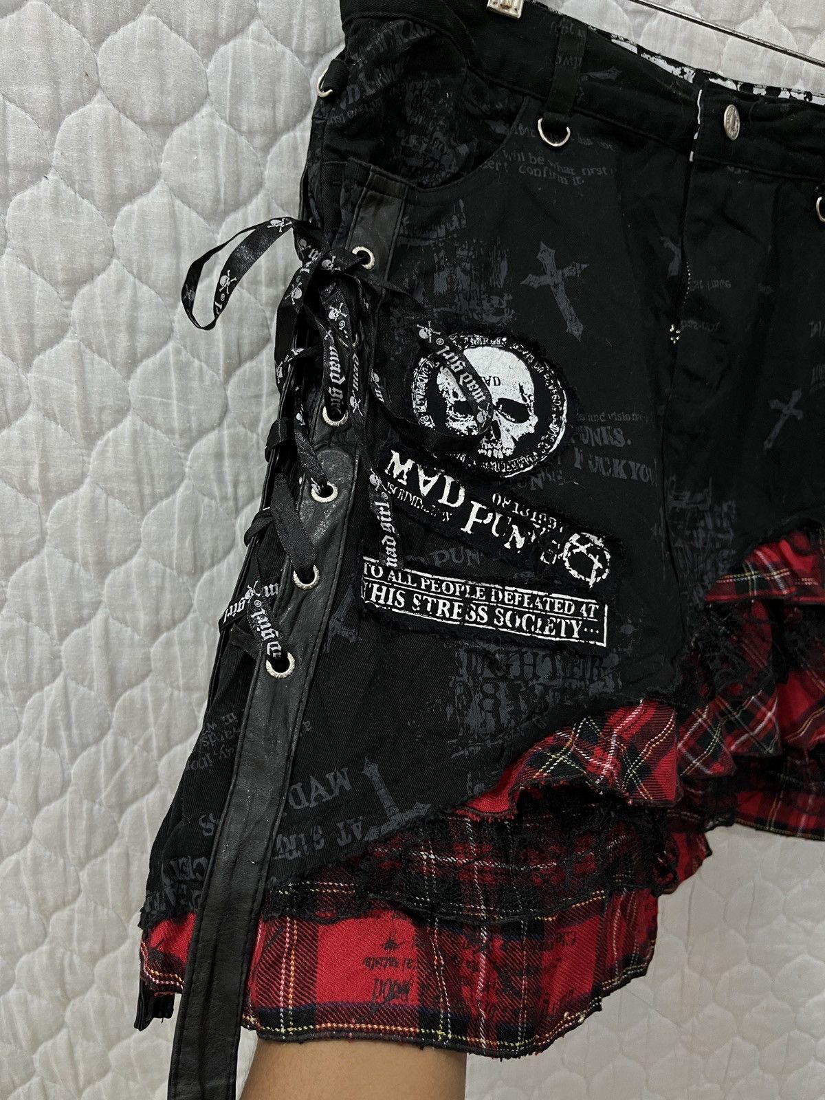 Seditionaries (Rrrr). 🔥🔥ARCHIVE MAD PUNKS BONDAGE SKIRTS Size 30" / US 8 / IT 44 - 4 Thumbnail