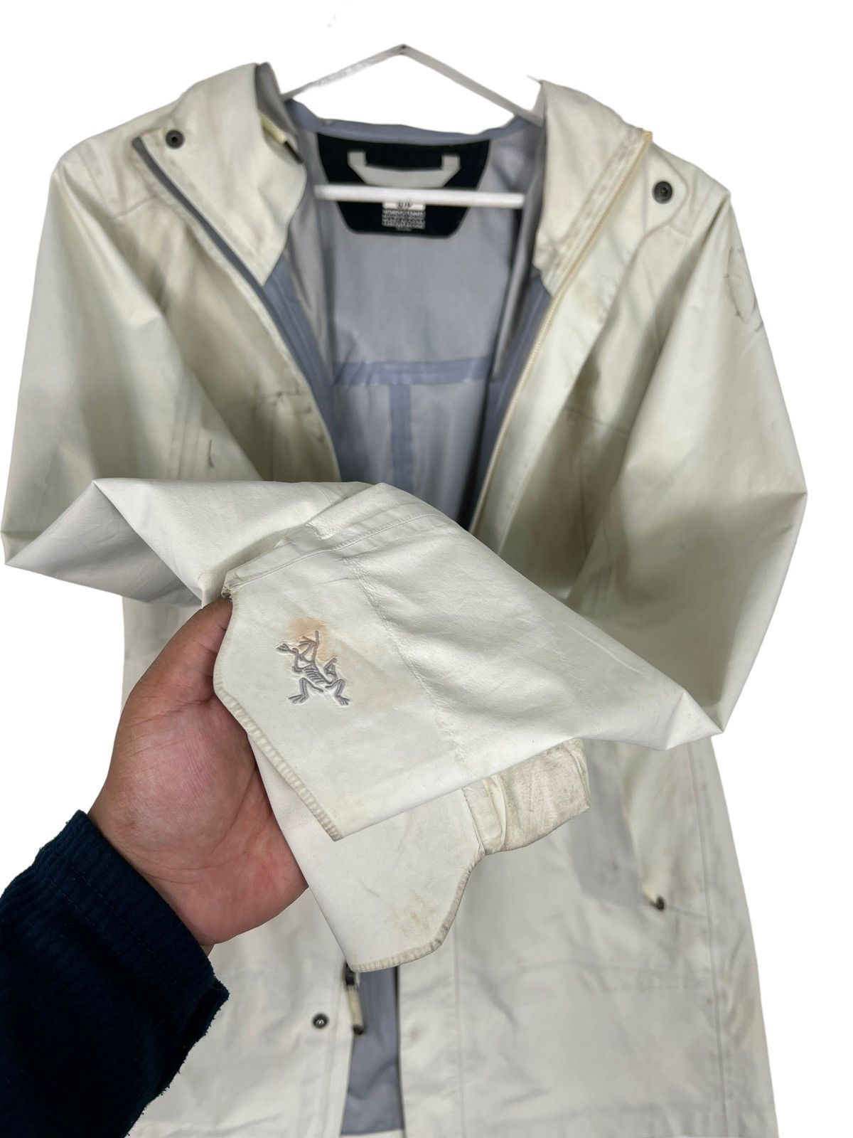 Arc'teryx 🔥 ARCTERYX DIRTY LONG JACKET FOR WOMEN Size S / US 4 / IT 40 - 9 Thumbnail