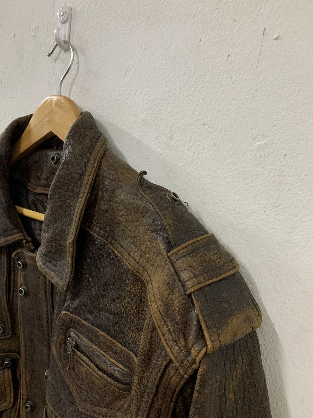 Japanese Brand Distressed Leather Jacket Italian Leather Size US M / EU 48-50 / 2 - 5 Thumbnail