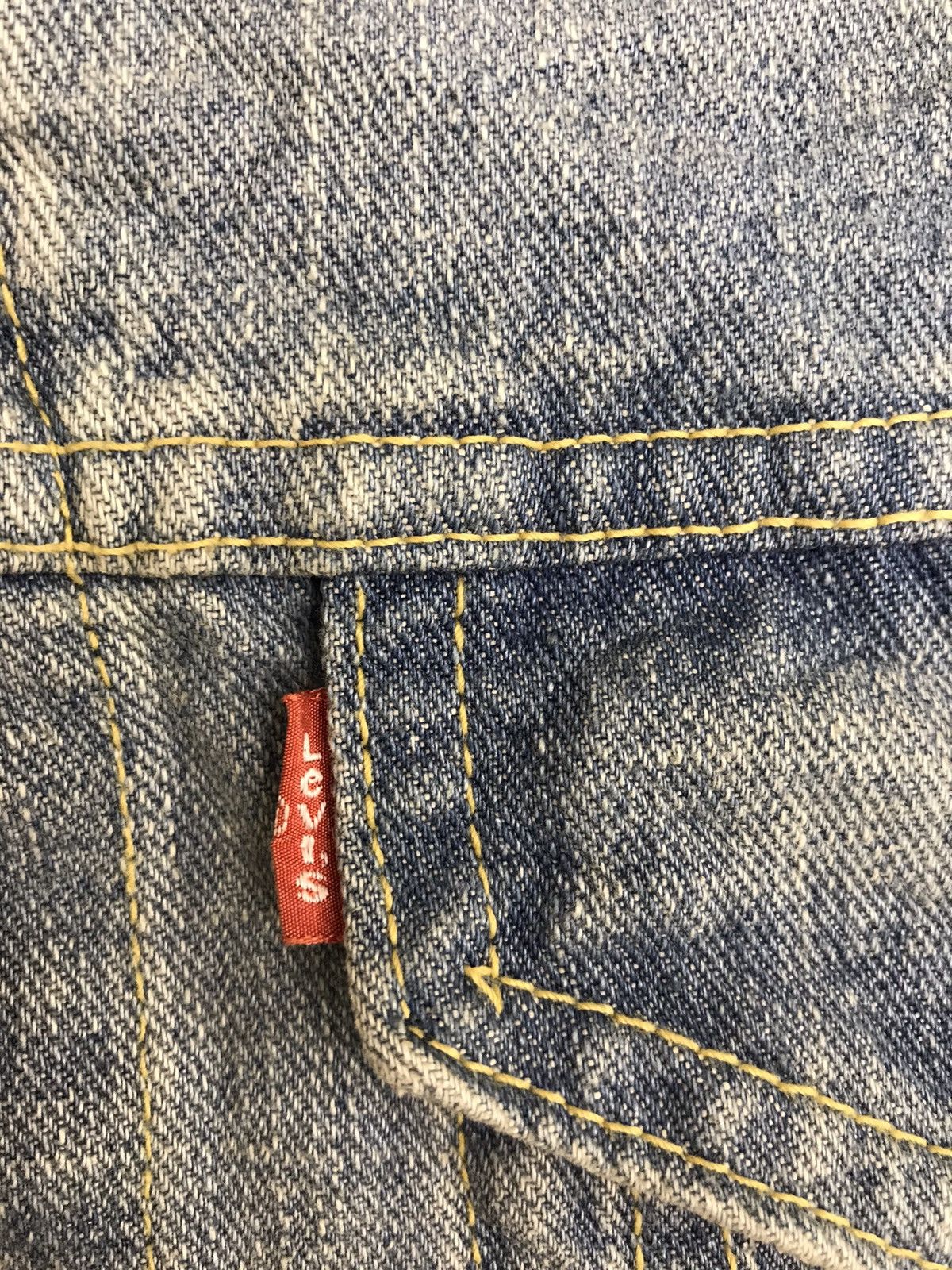 Levi's Levis 70559 Light Wash Type 3 Trucker Jacket Size US L / EU 52-54 / 3 - 5 Thumbnail