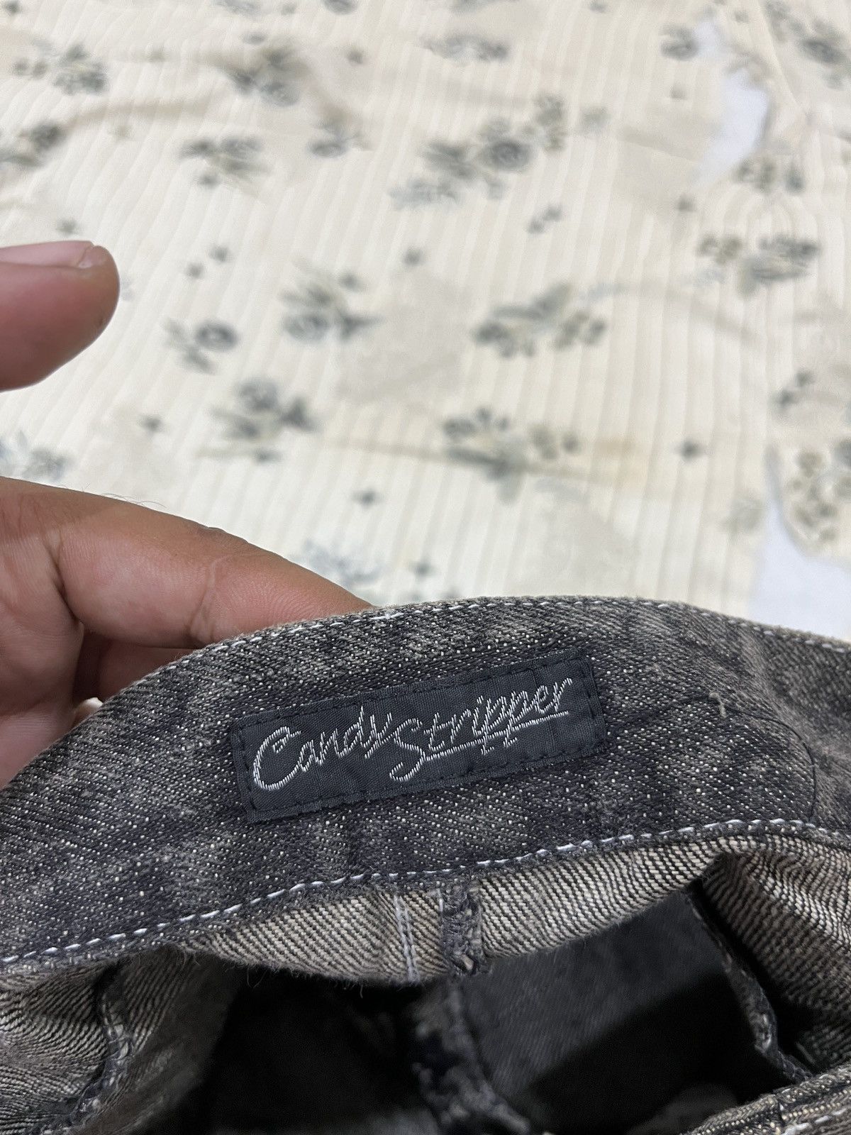 Seditionaries (Vvvv)🔥🔥🔥 HYPE CANDY STRIPPER PUNK SKIRTS Size 31" - 12 Thumbnail
