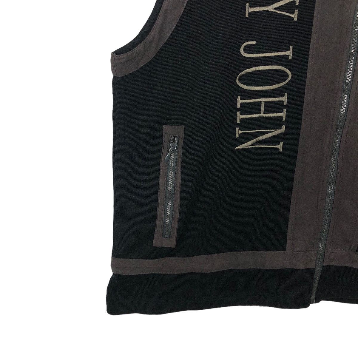 Cartoon Network VINTAGE DADDY JOHN VEST EMBROIDERED DESIGN BIG LOGO Size US M / EU 48-50 / 2 - 3 Thumbnail