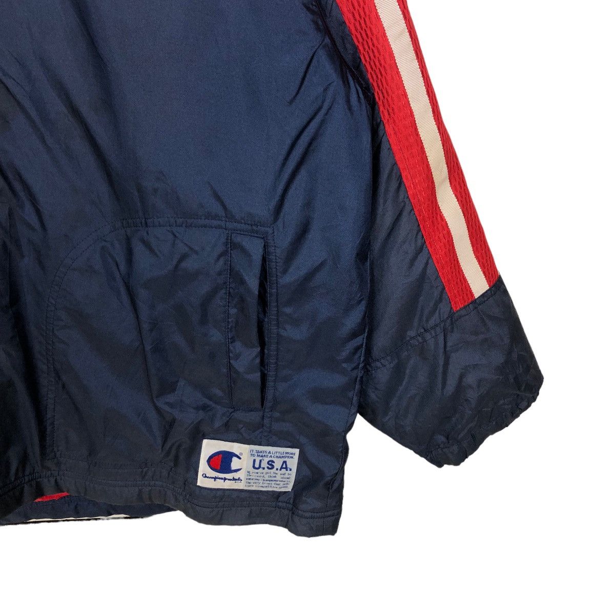 Champion VINTAGE SPORT SURVIVAL JACKET CHAMPION JAPAN MADE Size US M / EU 48-50 / 2 - 4 Thumbnail