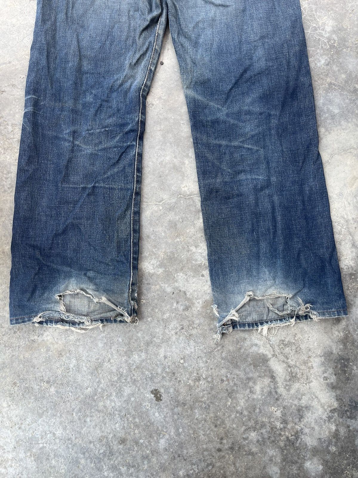 Edwin Vintage Edwin 505 Straight Cut Distressed Baggy Jeans Size US 32 / EU 48 - 18 Thumbnail