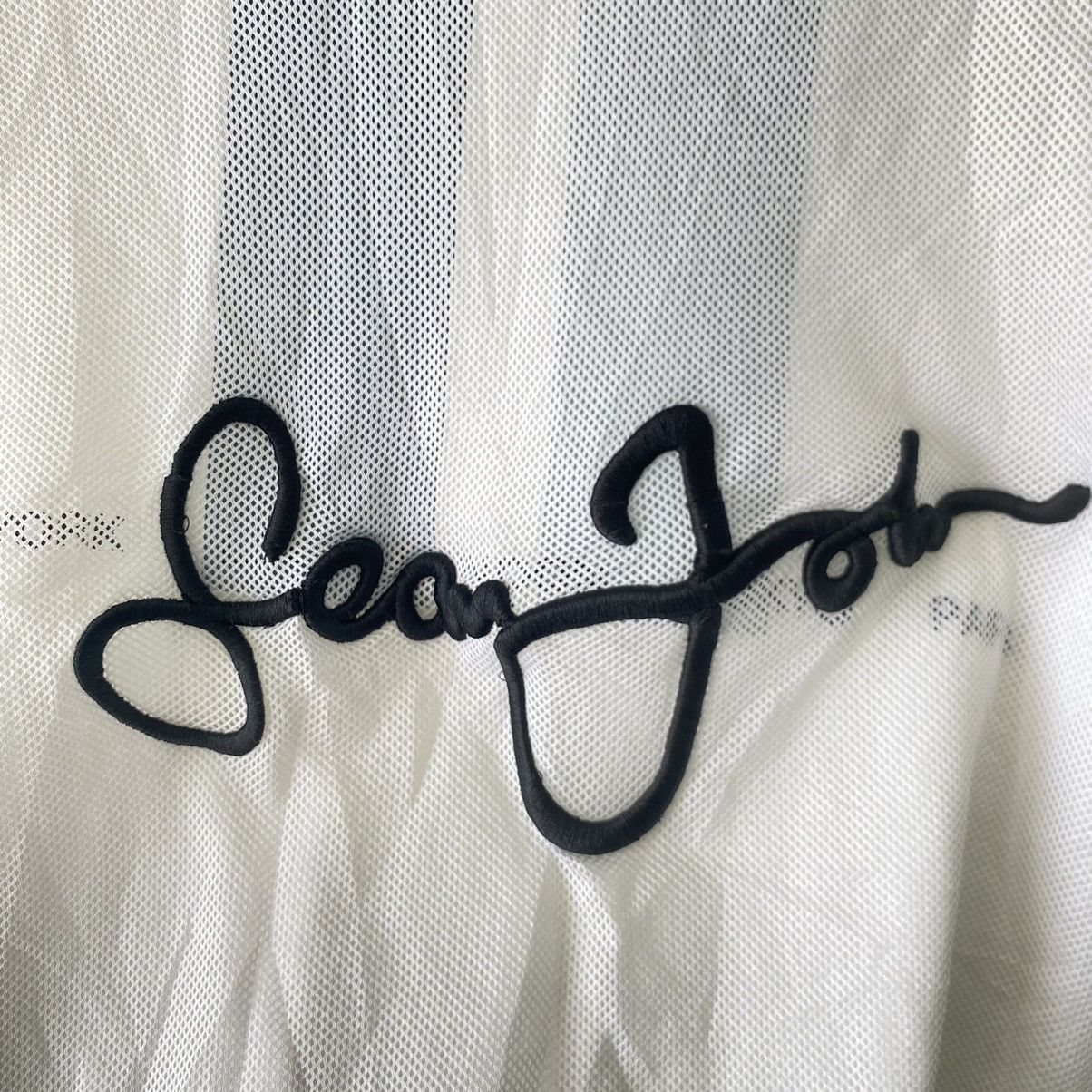 Sean John Vintage Y2K Sean John Embroidered Logo ERD GRUNGE Tee Size US XL / EU 56 / 4 - 6 Thumbnail