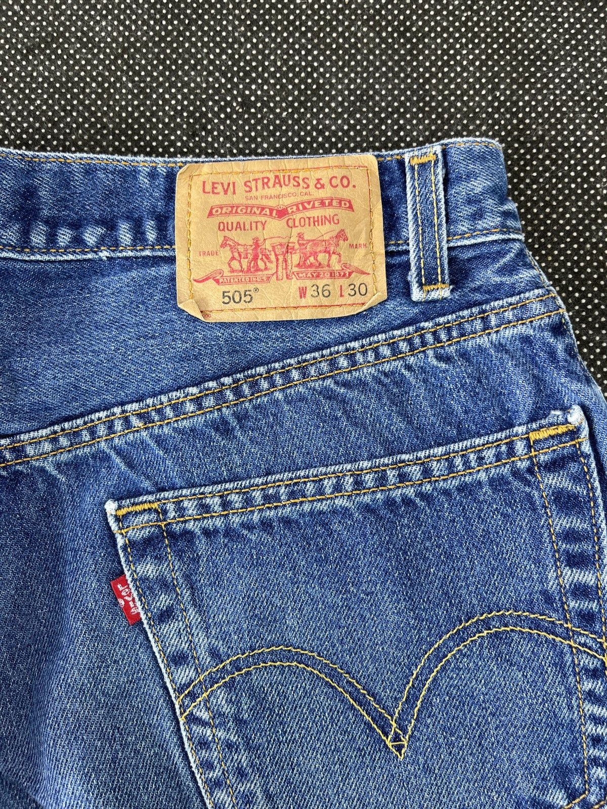 Levi's Vintage Levis 505 Stone Wash Jeans 35 x 30 - J330 Size US 35 - 9 Thumbnail