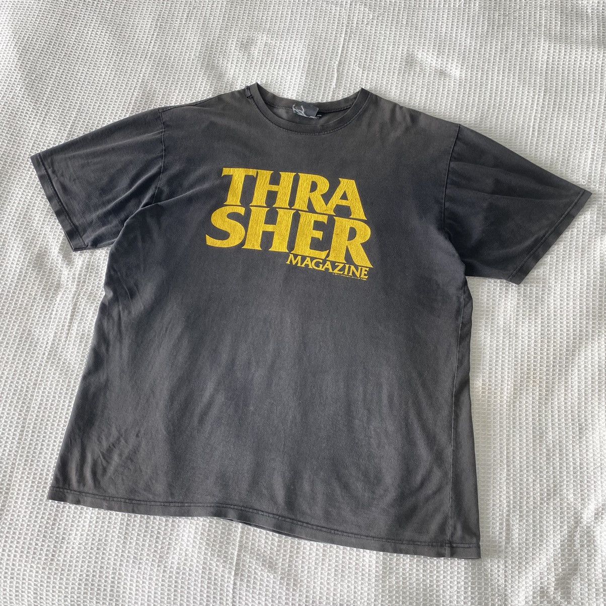 Vintage Thrashed Faded Y2K Thrasher Skateboard ERD GRUNGE TEE Size US XXL / EU 58 / 5 - 1 Thumbnail