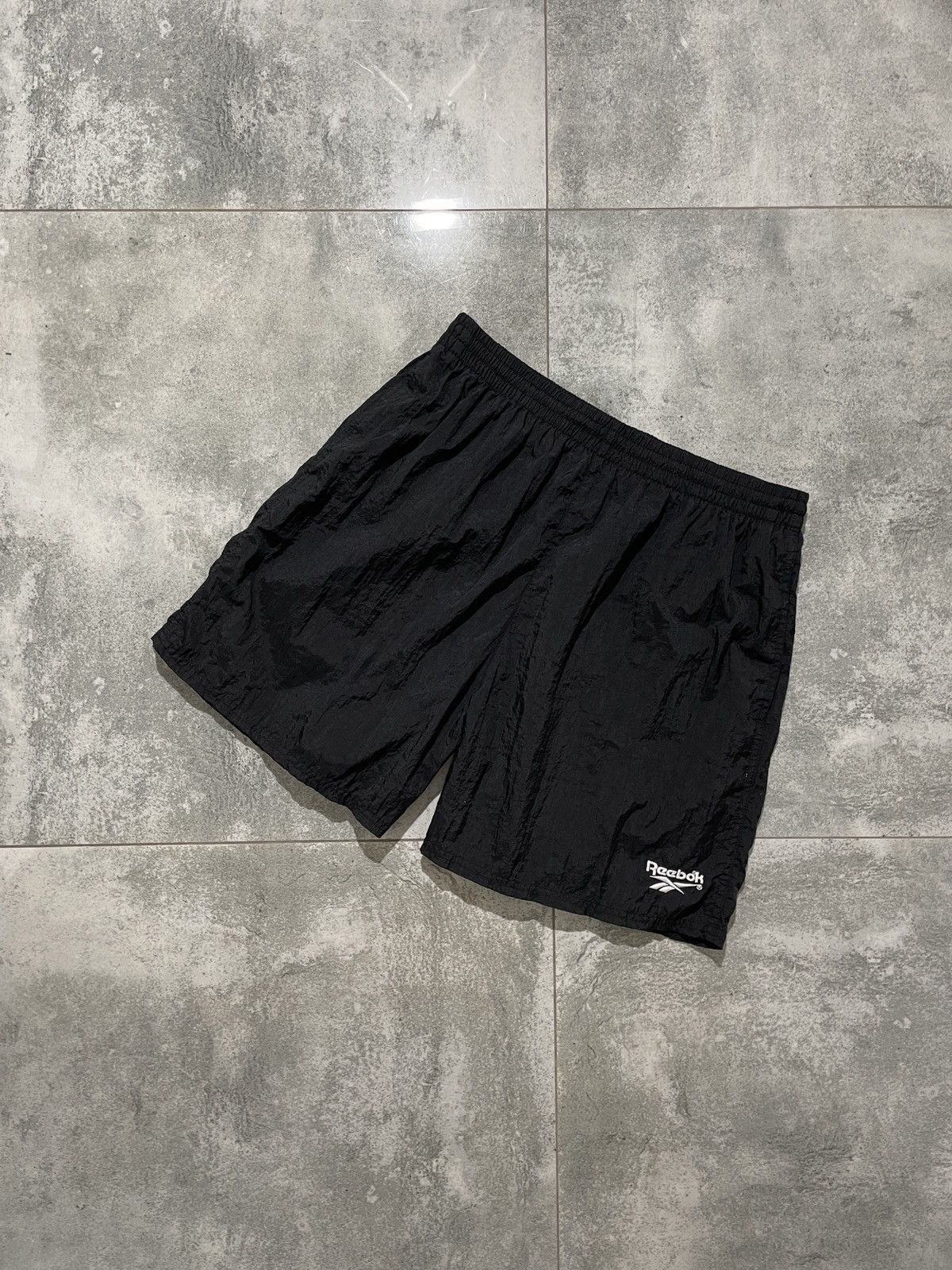 Reebok × Vintage Vintage Y2K Reebok Streetwear Nylon Shorts Size US 34 / EU 50 - 1 Thumbnail