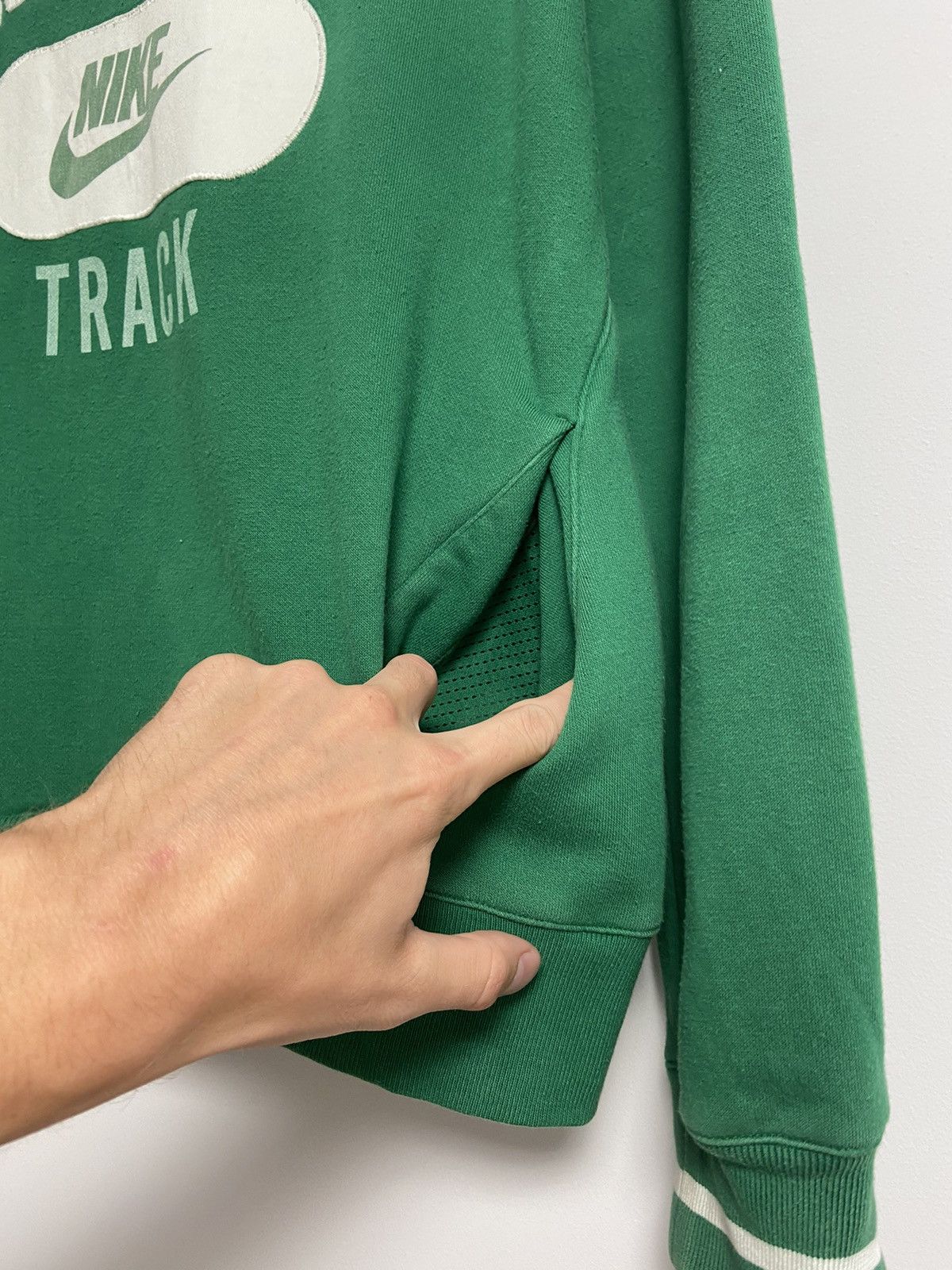Vintage Nike Vintage Hoodie Oregon Logo Size US S / EU 44-46 / 1 - 6 Thumbnail