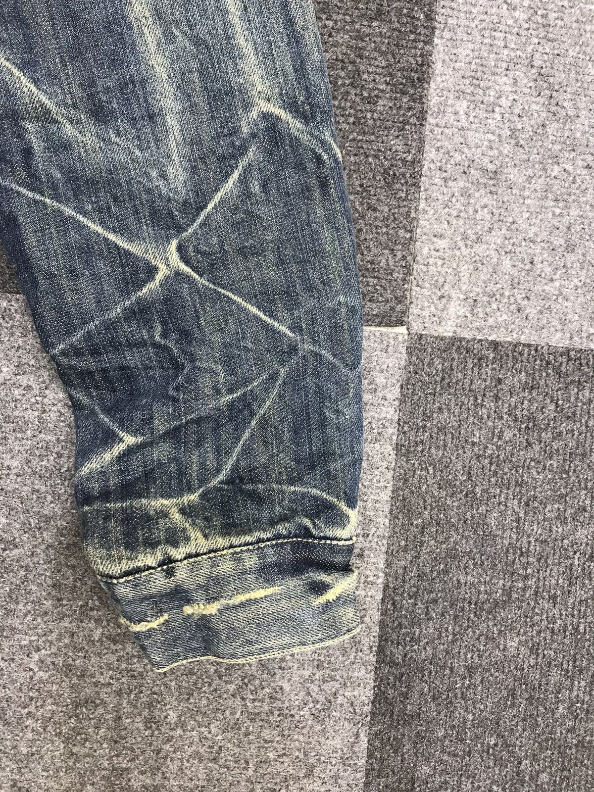 Japanese Brand POINT LOMA Japan Distressed Slim Fit Denim Jacket Size US S / EU 44-46 / 1 - 10 Thumbnail