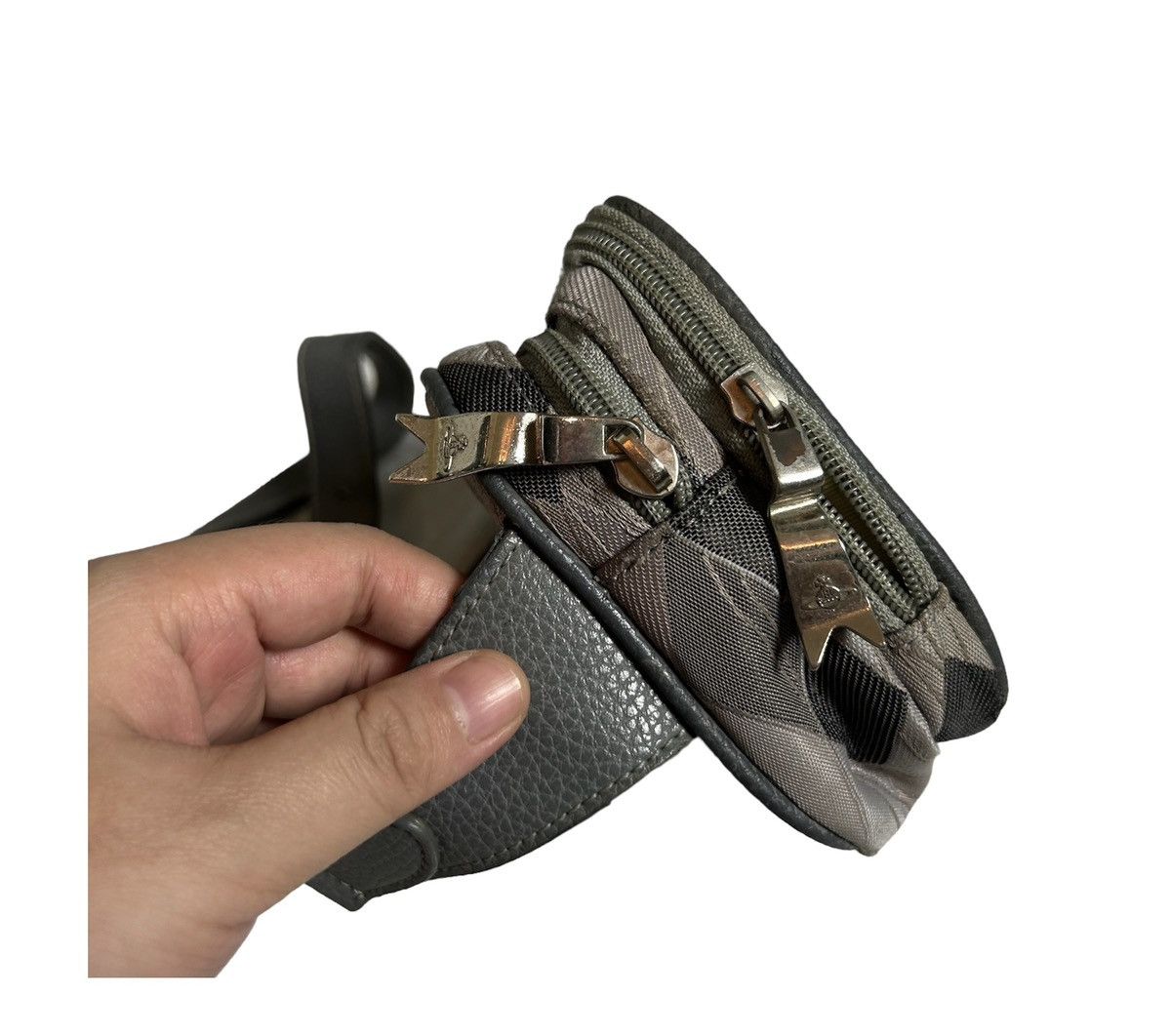 Vivienne Westwood Vintage Vivienne Westwood Genuine Leather Crossbody Bag Size ONE SIZE - 9 Thumbnail