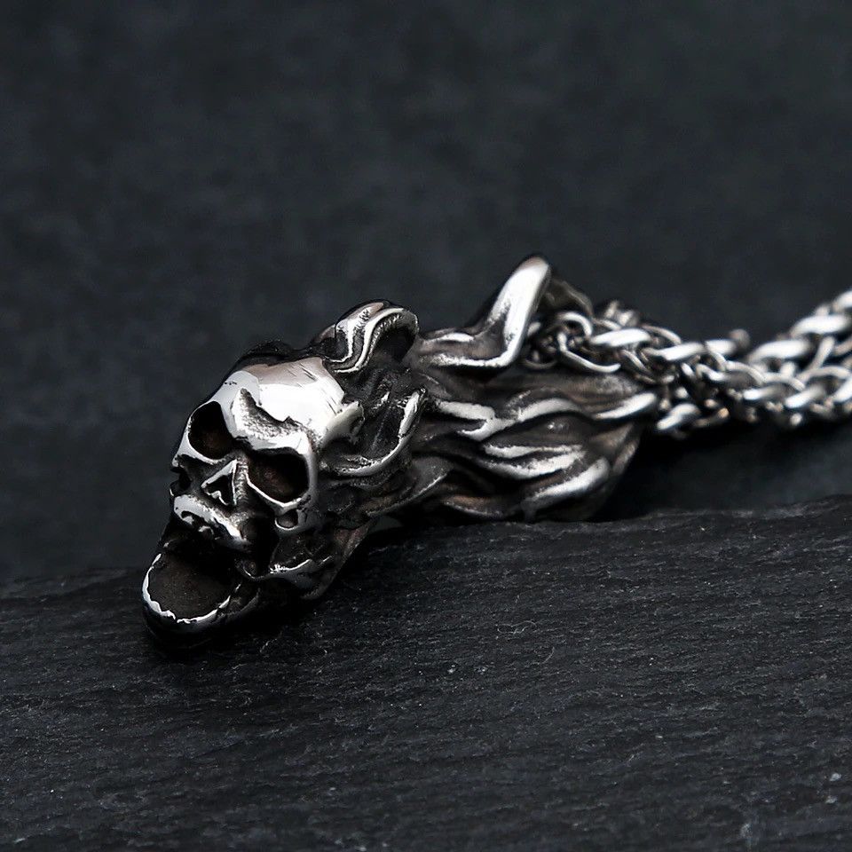 Other Unique Punk Rock Skull Pendant Necklace Size ONE SIZE - 4 Thumbnail