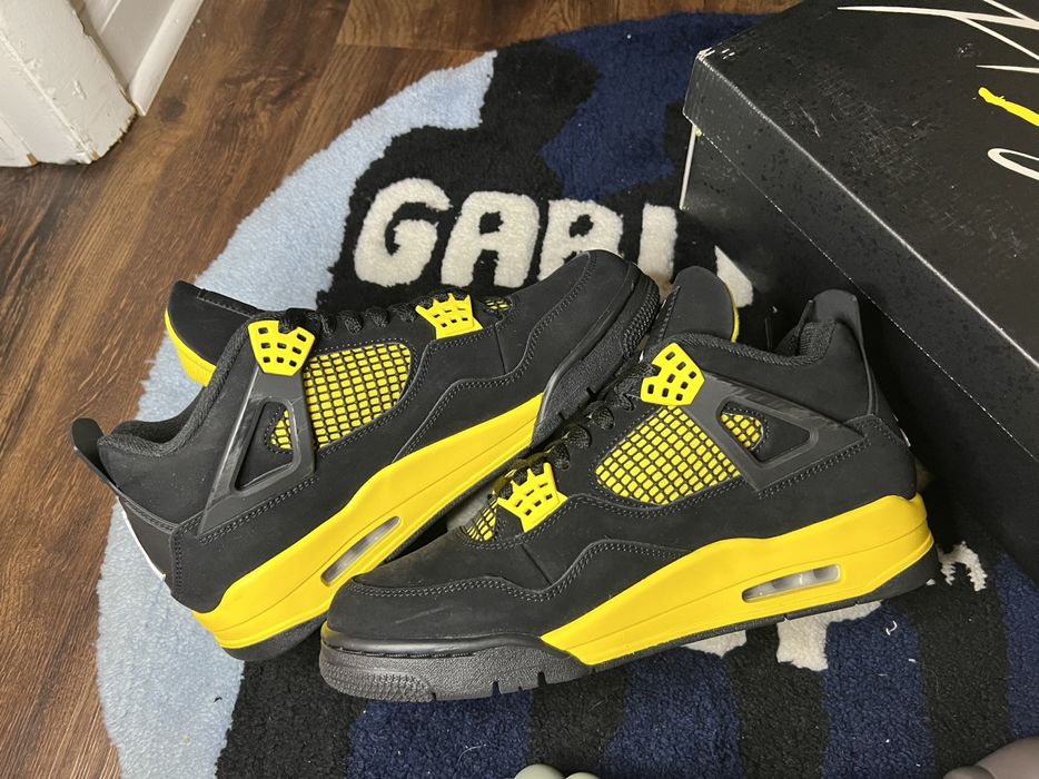 jordan 4 thunder size 11