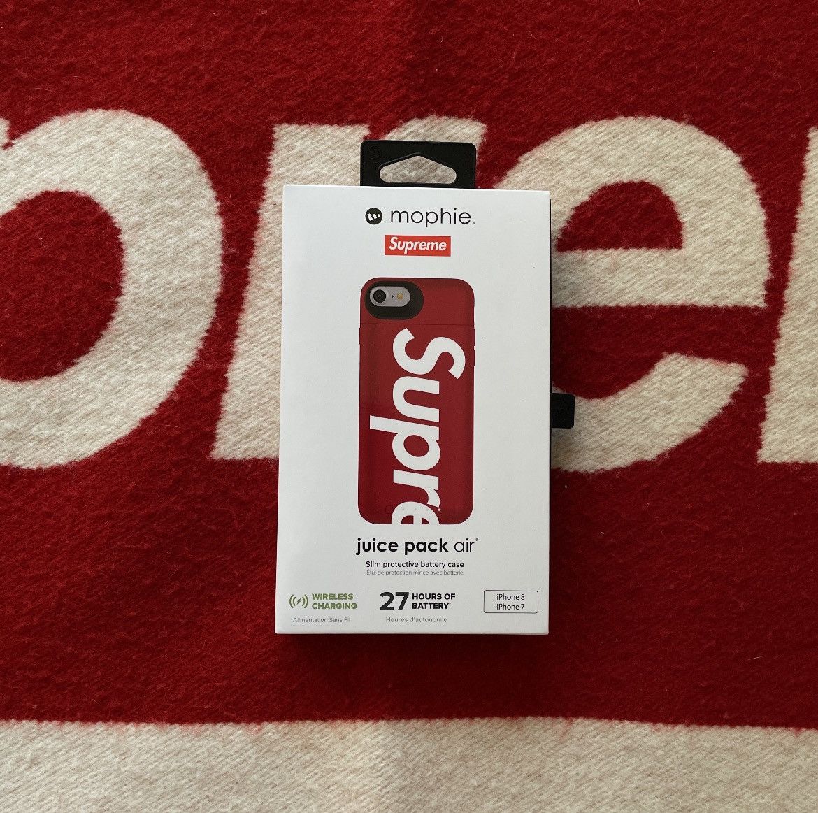 Supreme - Supreme® mophie® iPhone 8 Juice Pack Air Supreme mophie iPhone 8 Juice Pack Air (FW18) - $128