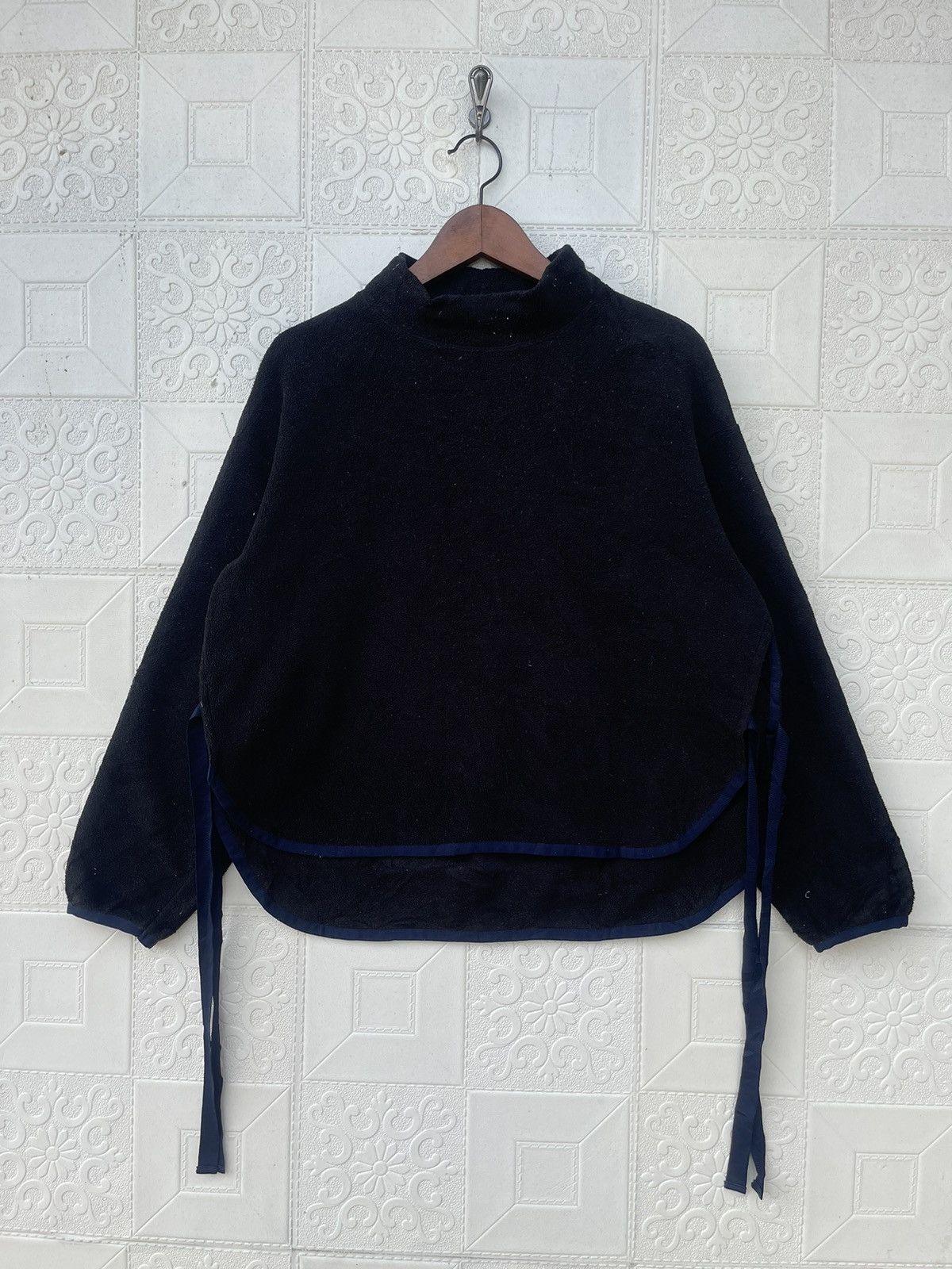 Japanese Brand × Uniqlo × White Mountaineering Uniqlo x White Mountaineering Fleece Size L / US 10 / IT 46 - 1 Thumbnail