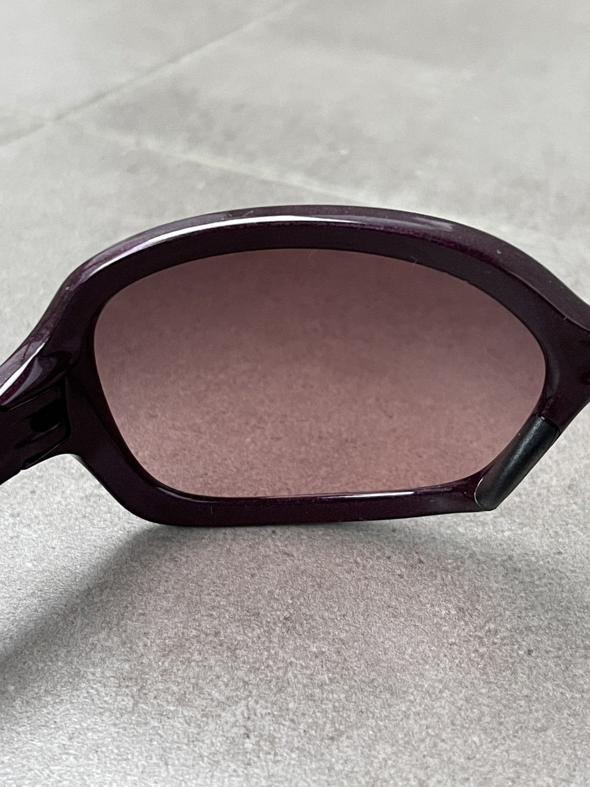 Oakley Oakley OO9198-12 "Pulse" Dark Cherry Sunglasses Size ONE SIZE - 9 Thumbnail