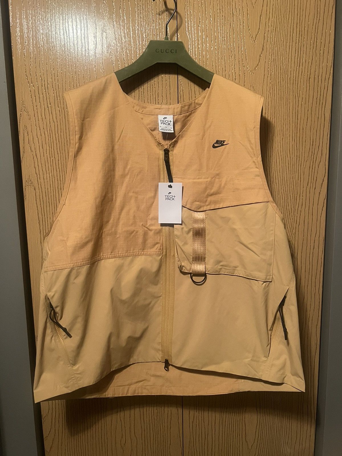 Nike Nike Tech Pack Tactical Vest Sz XL Size US XL / EU 56 / 4 - 1 Thumbnail