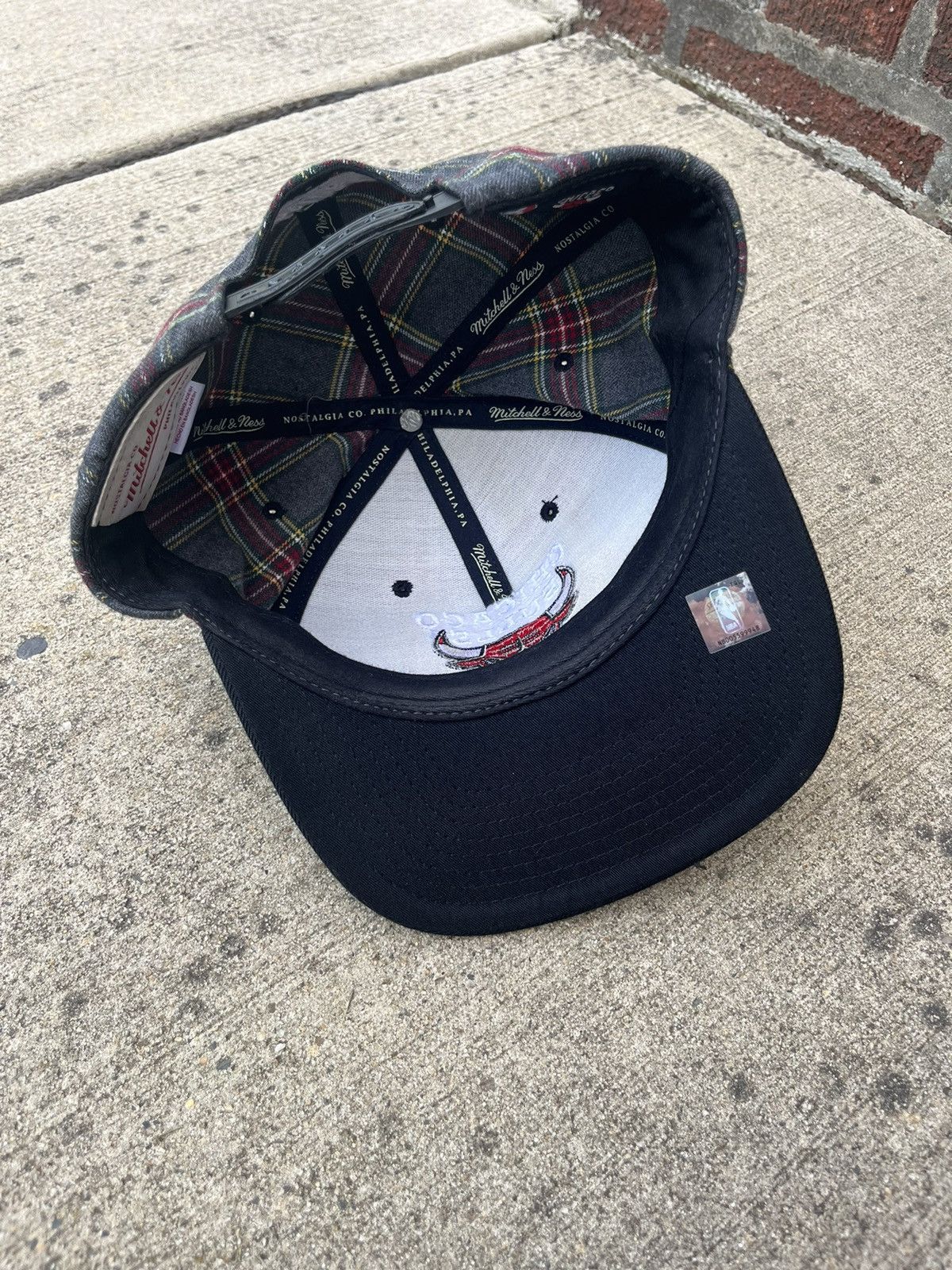 Mitchell & Ness × NBA MITCHELL & NESS 2015 CHICAGO BULLS BASKETBALL CAP Size ONE SIZE - 19 Thumbnail
