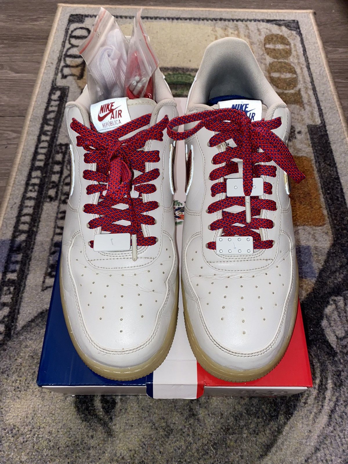 Nike Nike Air Force 1 Low De Lo Mio Size US 12 / EU 45 - 3 Thumbnail