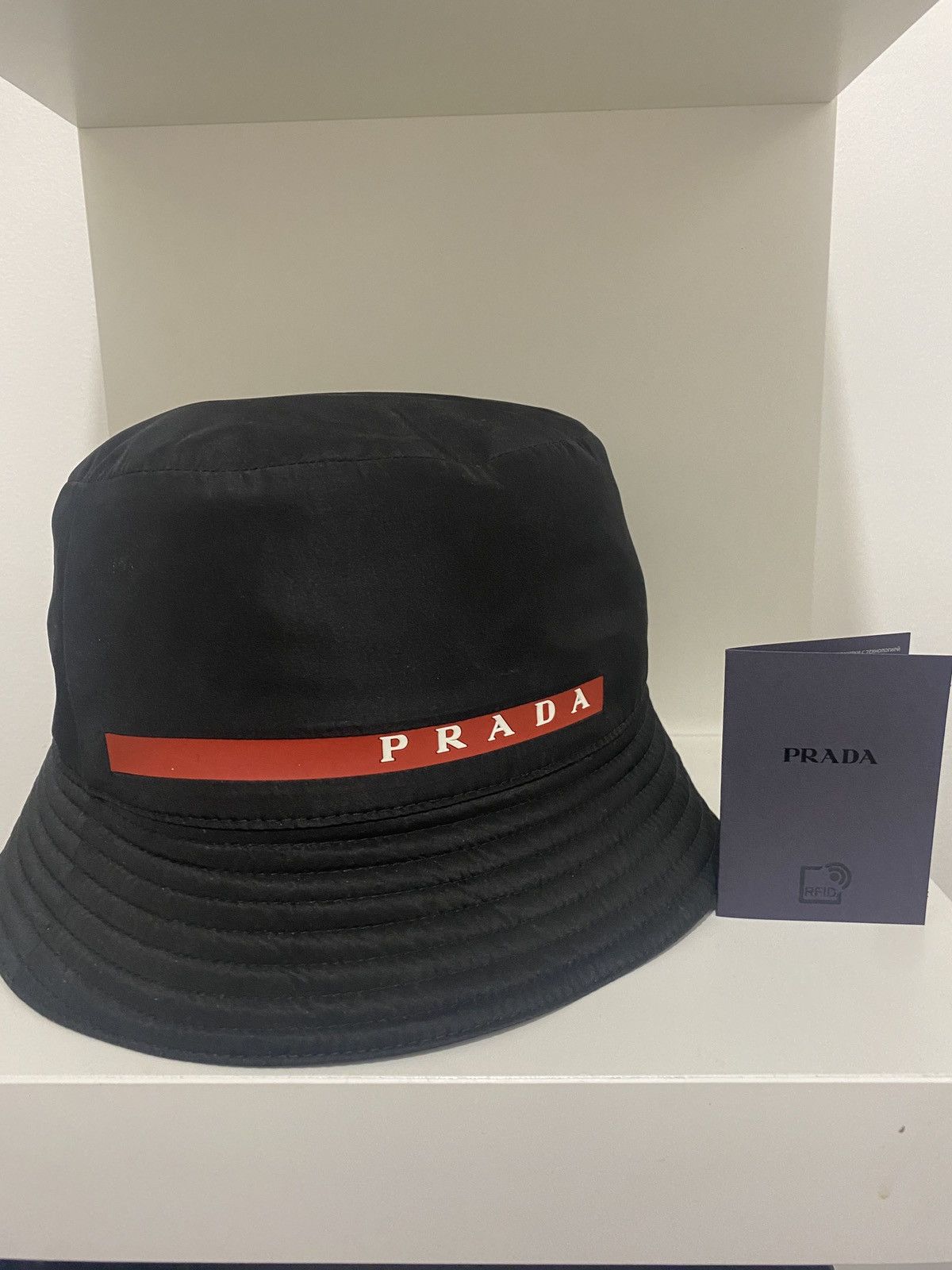 Prada Black Nylon Prada Bucket Hat Size ONE SIZE - 1 Thumbnail