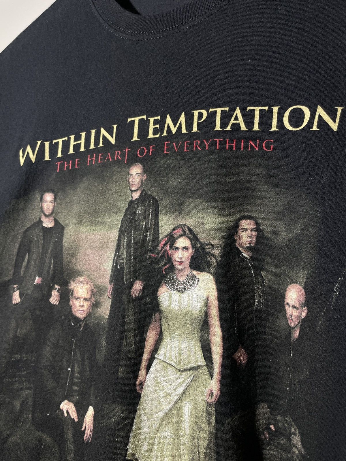 Band Tees × Vintage Vintage Within Temptation 2007 Tour T-shirt Size US L / EU 52-54 / 3 - 4 Thumbnail