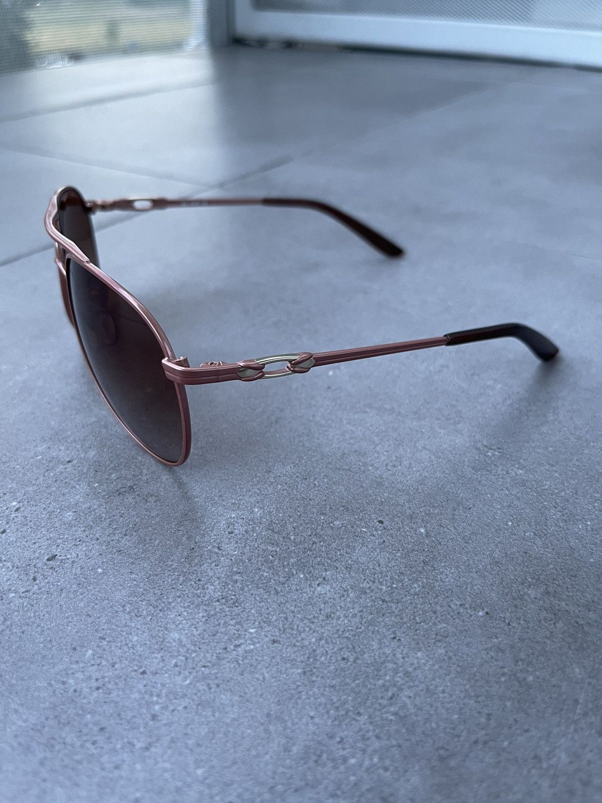 Oakley Oakley OO4062-13 Rose Gold Sunglasses Size ONE SIZE - 5 Thumbnail