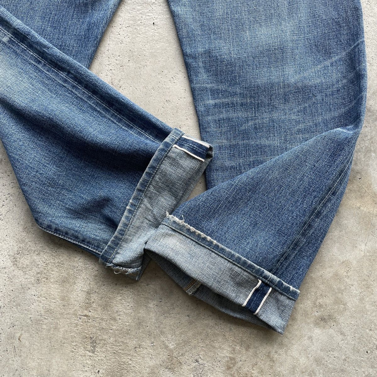 Levi's Vintage Clothing Vintage Levi’s 502 Big E Faded Selvedge Denim Jeans Pants Size US 32 / EU 48 - 13 Thumbnail