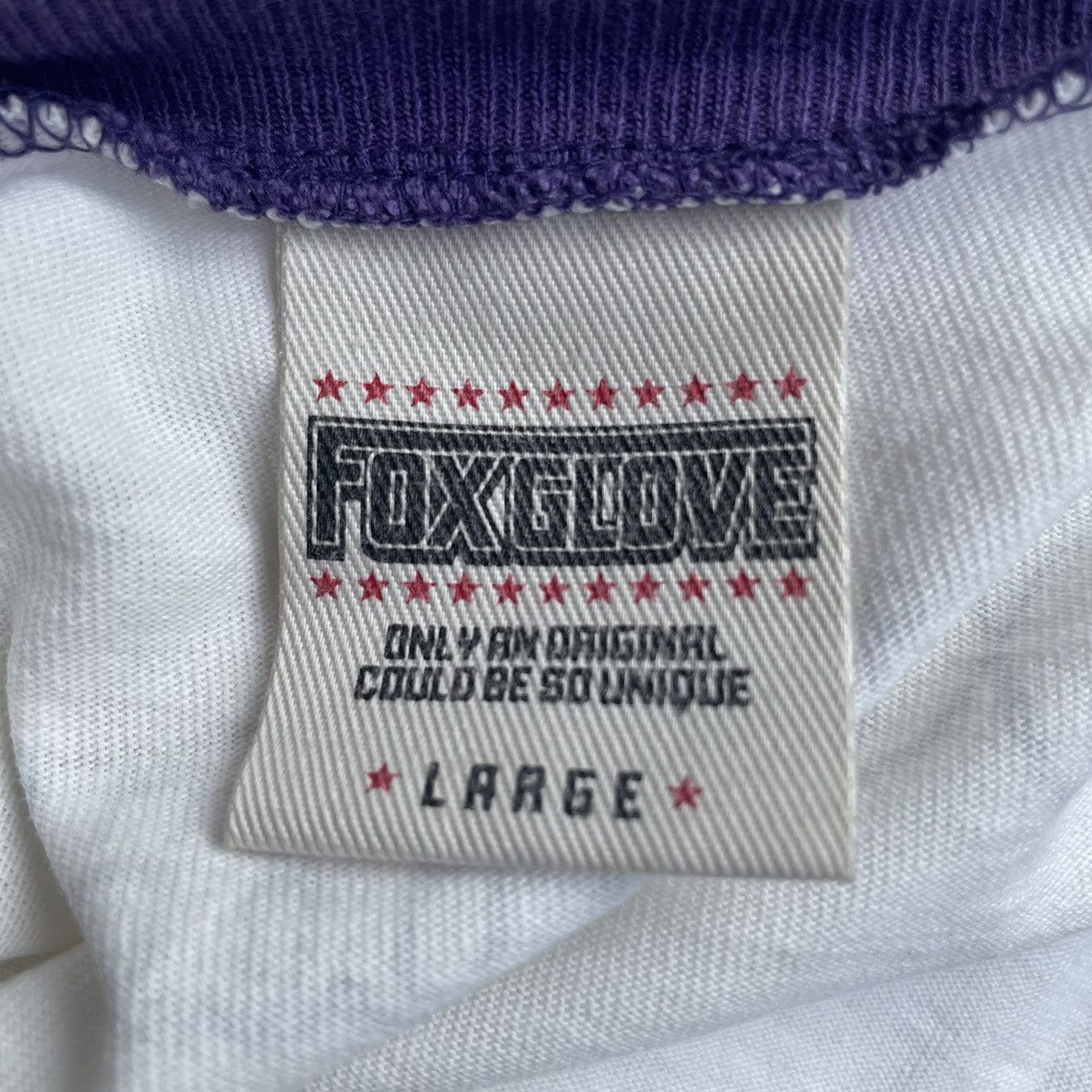Beauty Beast 🇯🇵 FOX GLOVE NAKED SEXY LADIES WORDING RAGLAN TSHIRT Size US L / EU 52-54 / 3 - 10 Thumbnail