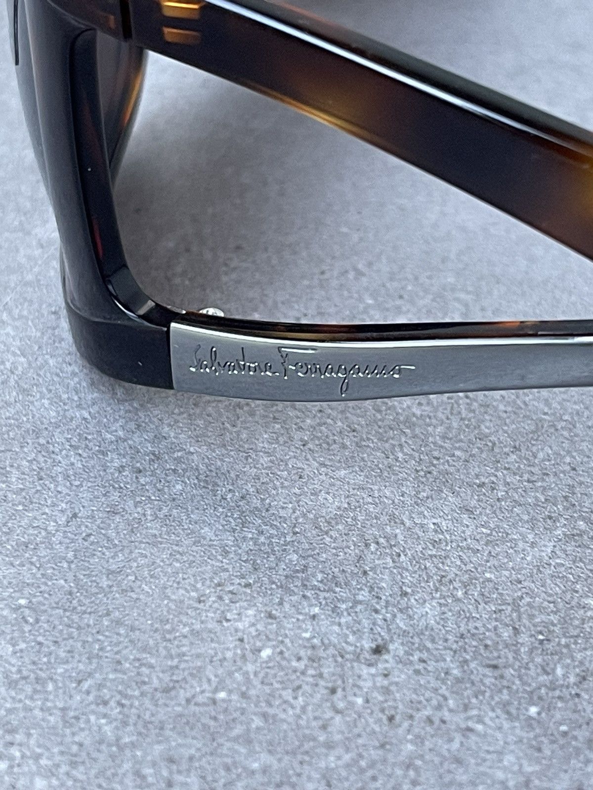 Salvatore Ferragamo Salvatore Ferragamo 2091 103/3 Tiger Camo Sunglasses Size ONE SIZE - 8 Thumbnail