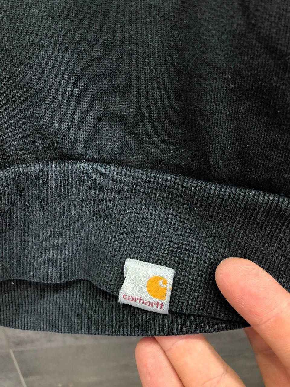 Carhartt × Vintage Mens Carhartt Tony Sweat Backhit size M Size US M / EU 48-50 / 2 - 5 Thumbnail
