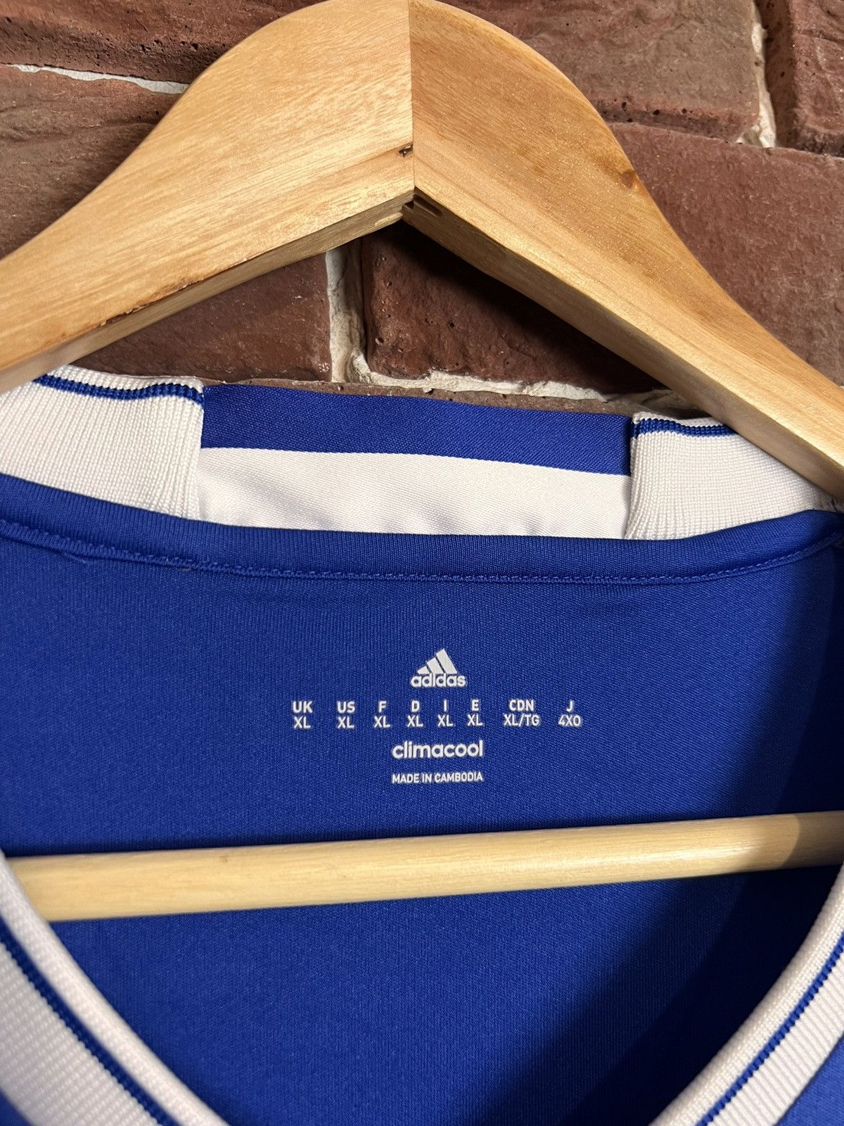 Adidas Rare Vintage Adidas Chelsea Premier Y2K L Jersey Soccer Kit Size US XL / EU 56 / 4 - 5 Thumbnail