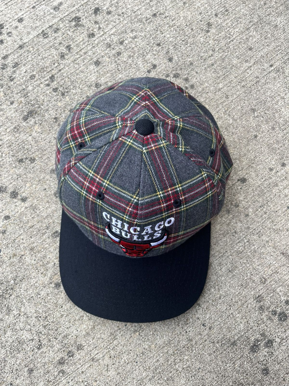 Mitchell & Ness × NBA MITCHELL & NESS 2015 CHICAGO BULLS BASKETBALL CAP Size ONE SIZE - 8 Thumbnail