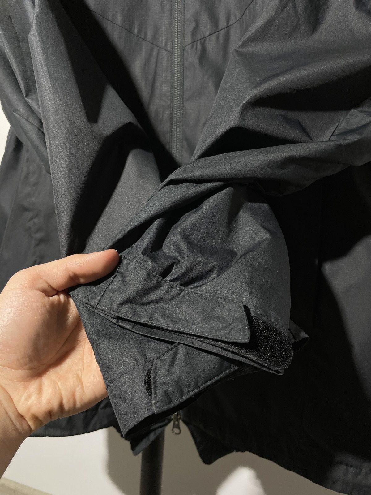 Nike 2016 2017 | Manchester City Nike Rain Soccer Jacket Size US L / EU 52-54 / 3 - 7 Thumbnail