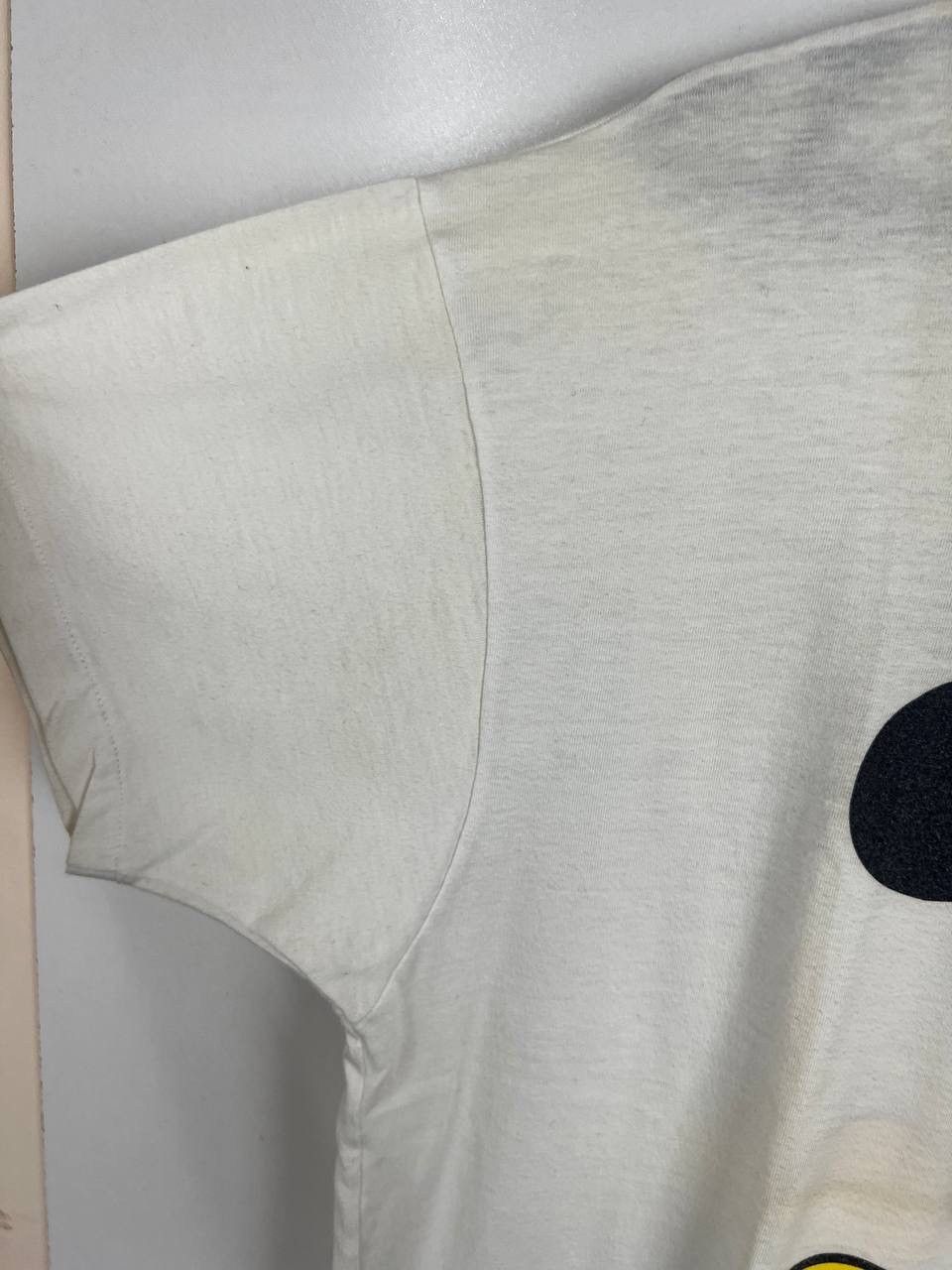 Mickey Mouse Mickey Mouse Disney 90s vintage t-shirts size L Size US L / EU 52-54 / 3 - 9 Thumbnail