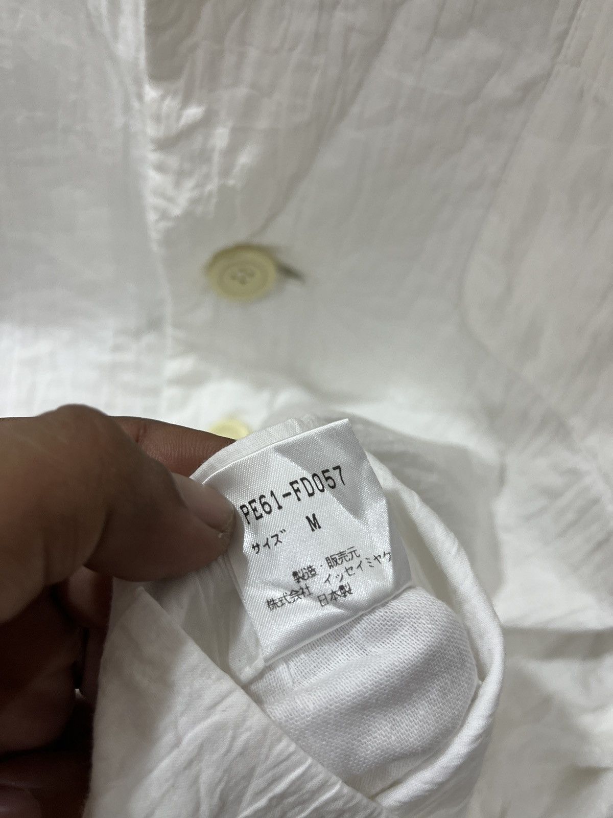 Issey Miyake (Qqqq). ISSEY MIYAKE PERMANENTE Size US M / EU 48-50 / 2 - 9 Thumbnail