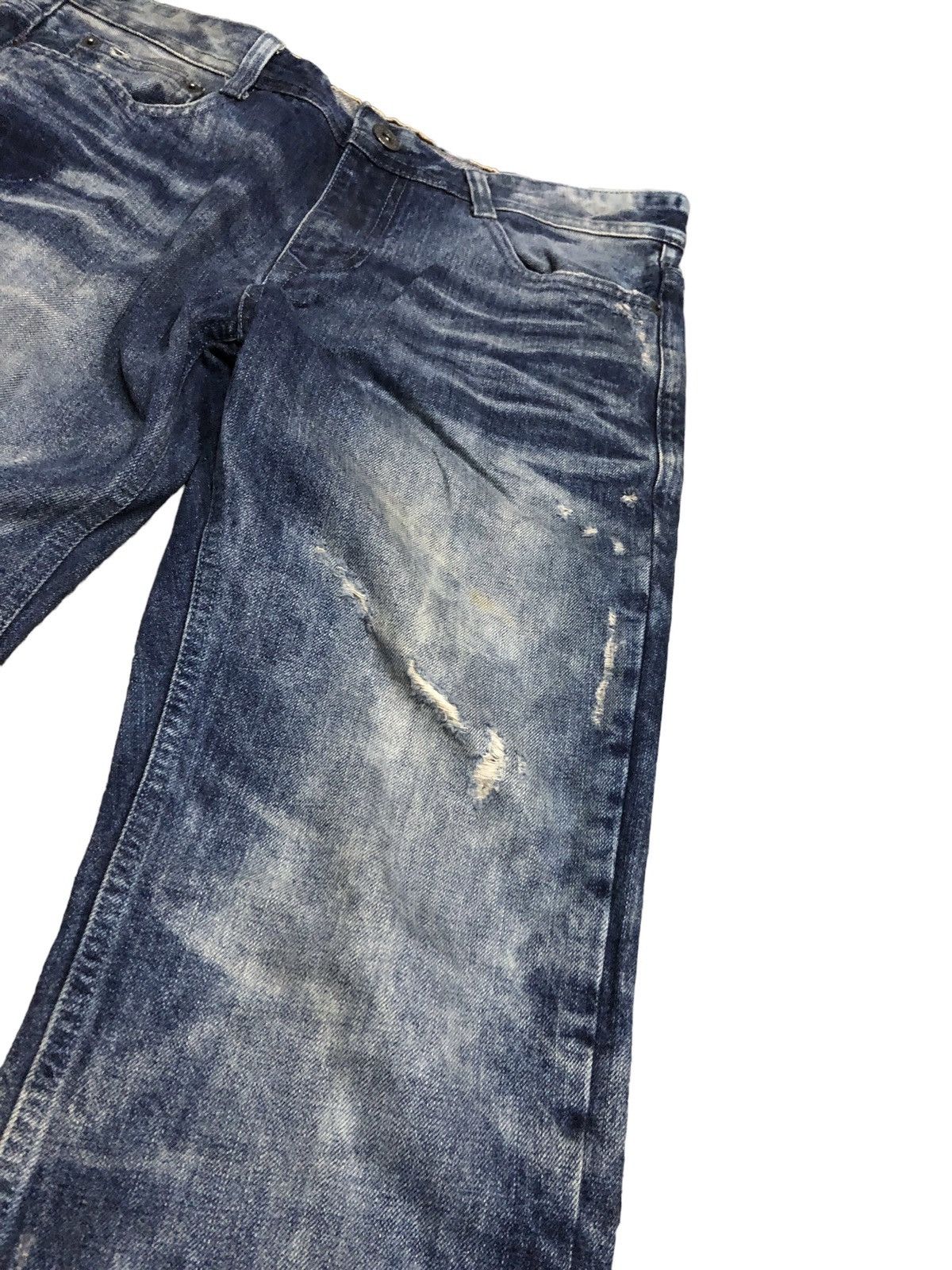 Bleach Goods × Japanese Brand WASHED BLUE DISTRESSED DENIM BY AVH COSTUME Size US 33 - 3 Thumbnail