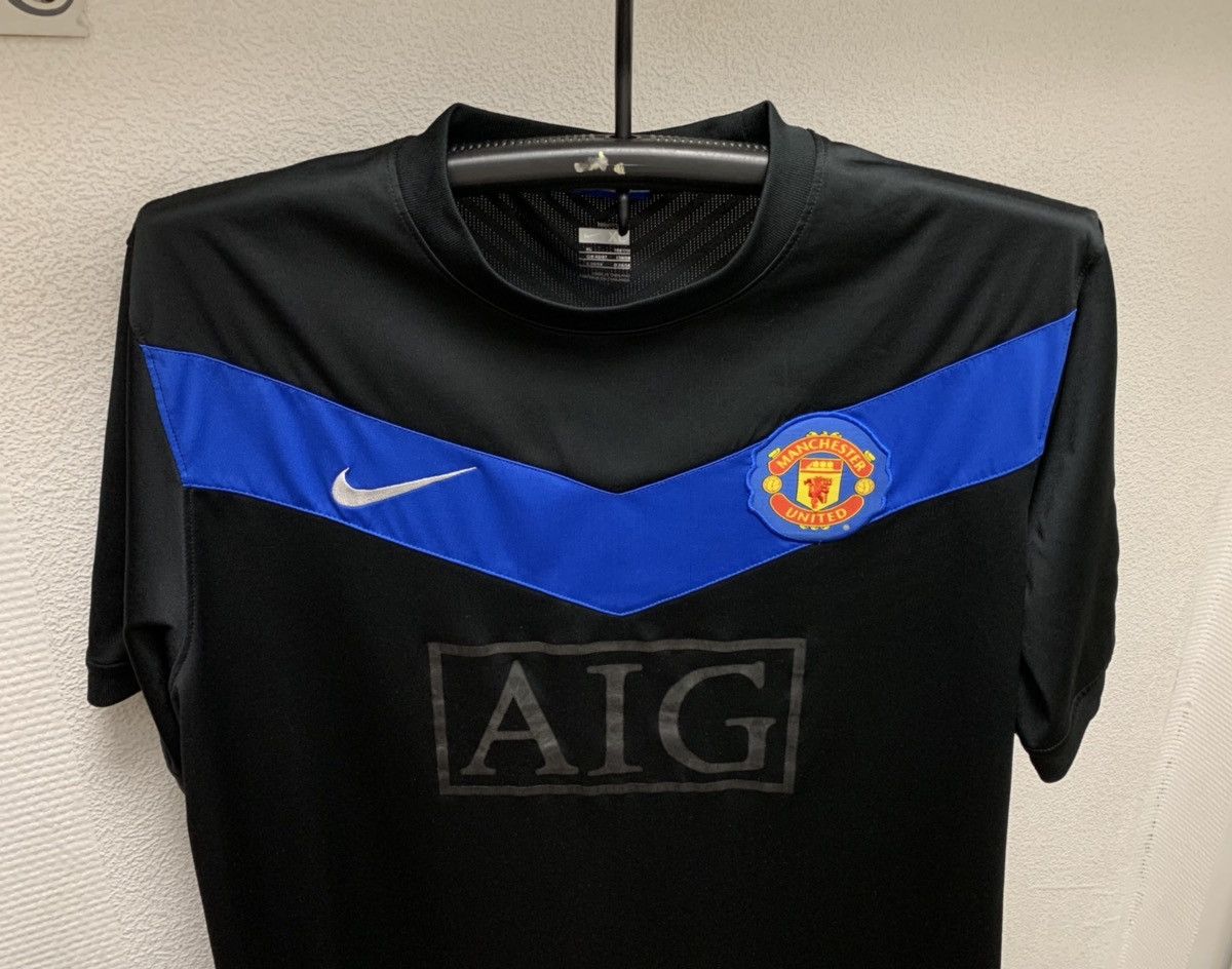 Nike Manchester United Nike soccer jersey Xl AIG ronaldo Size US XL / EU 56 / 4 - 2 Thumbnail