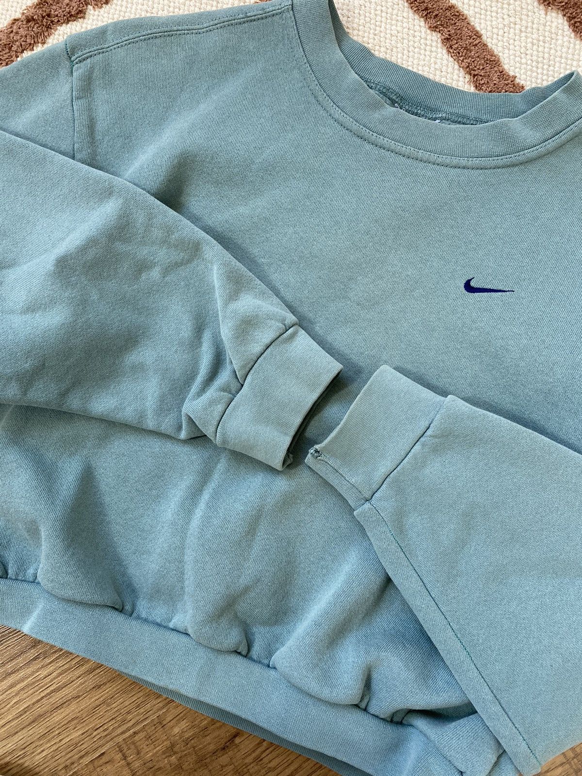 Nike 1990s NIKE MINI SWOOSH CROPPED SWEATSHIRT Size M / US 6-8 / IT 42-44 - 3 Thumbnail