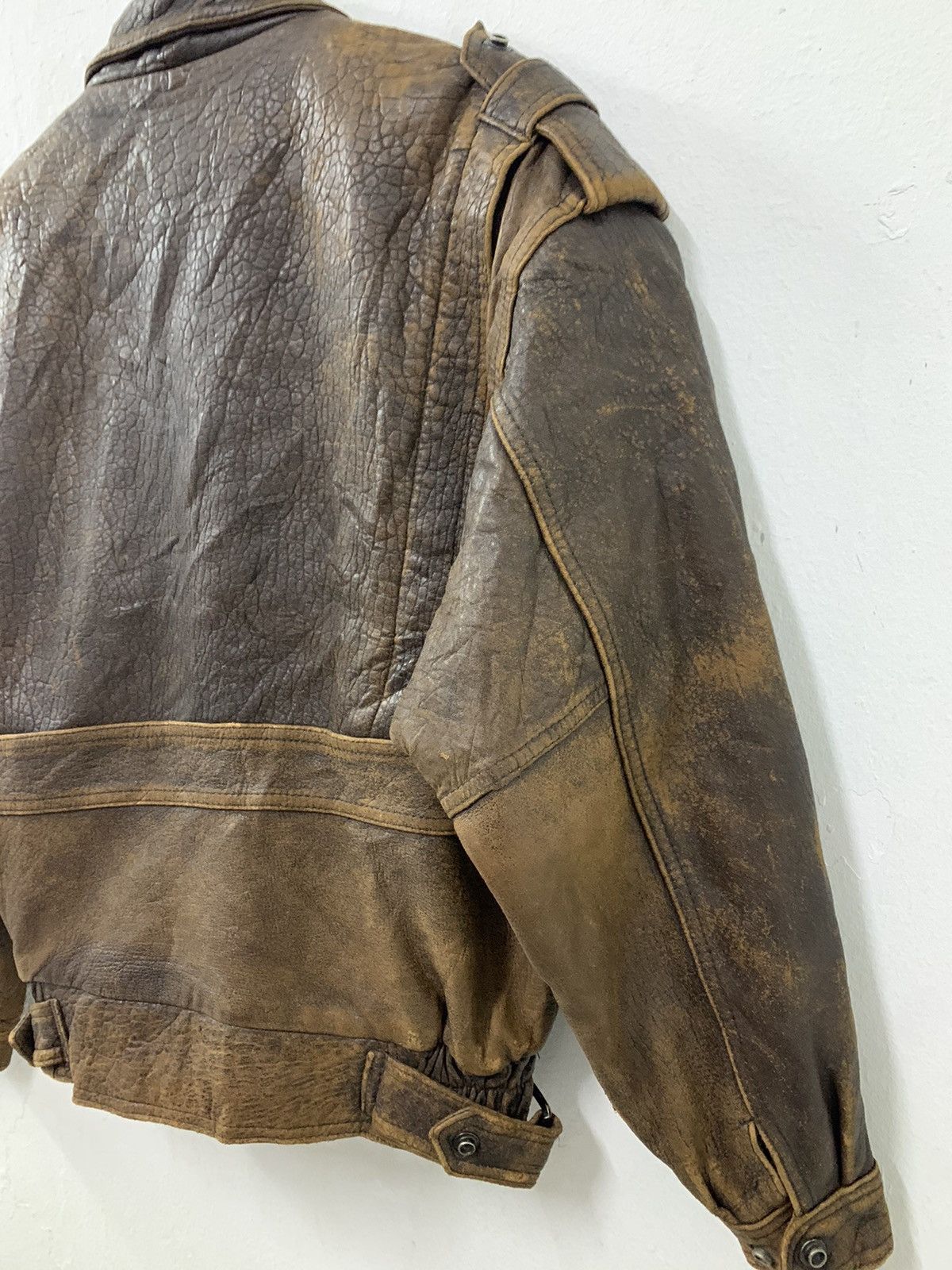 Japanese Brand Distressed Leather Jacket Italian Leather Size US M / EU 48-50 / 2 - 9 Thumbnail