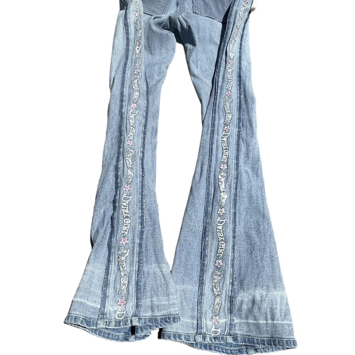 Hysteric Glamour 🇯🇵 DAISY LOVERS EMBROIDERED SIDE TAPE FLARE DENIM PANTS Size 28" / US 6 / IT 42 - 11 Thumbnail