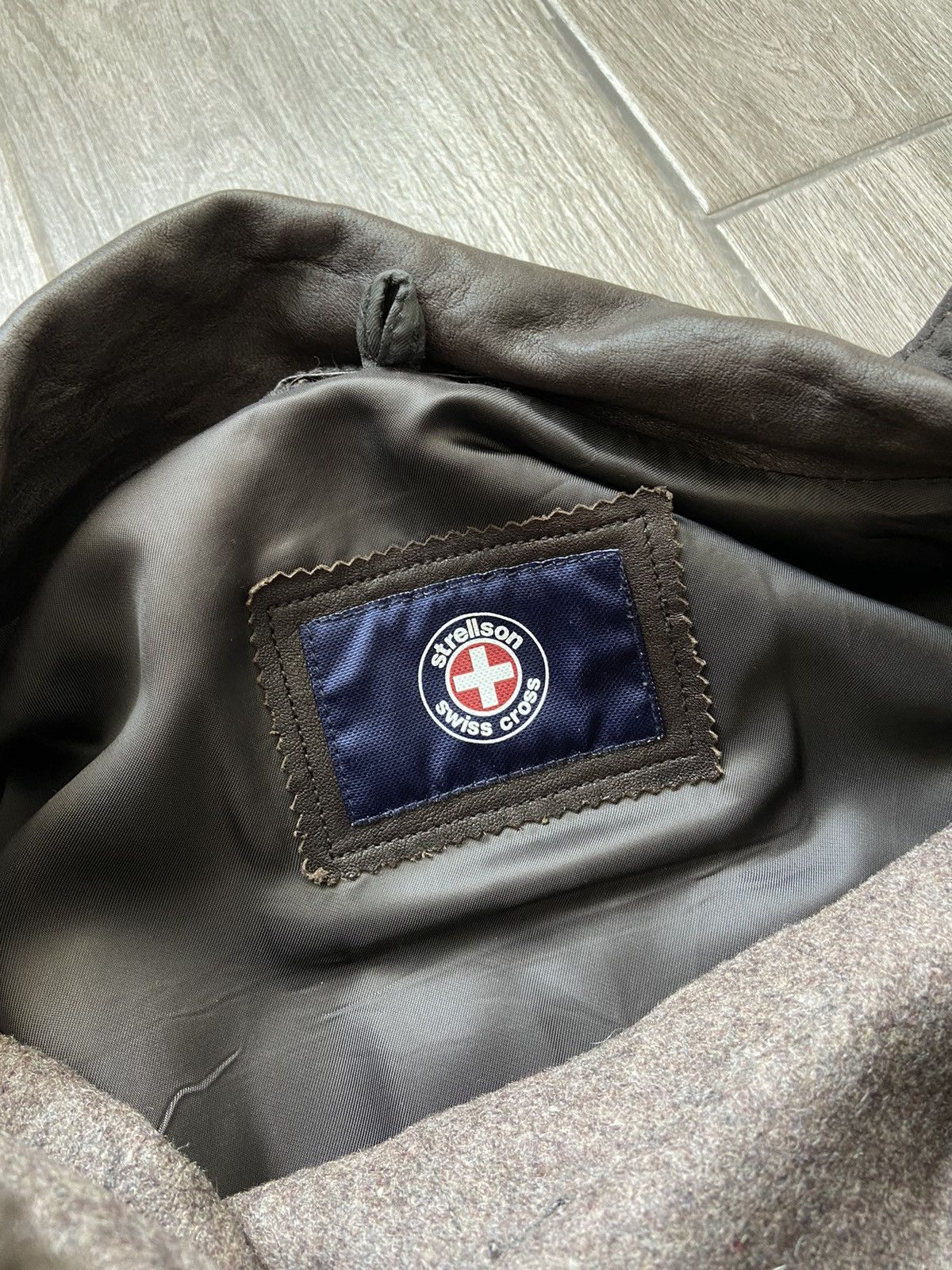 Strellson Strellson Swiss Cross Edition Leather Jacket Casual Parka Size US L / EU 52-54 / 3 - 12 Thumbnail