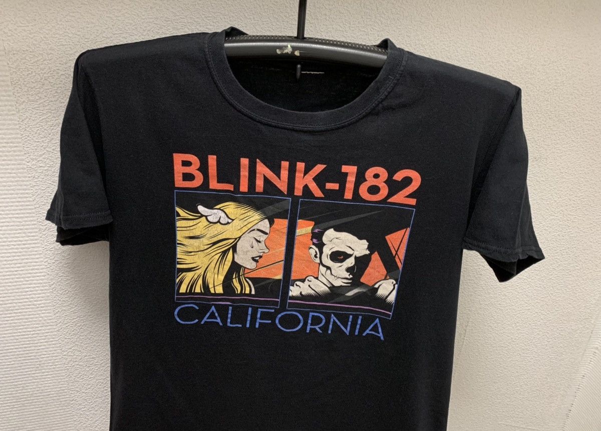Band Tees Blink 182 California vintage rock band t-shirt L sz Size US L / EU 52-54 / 3 - 3 Thumbnail