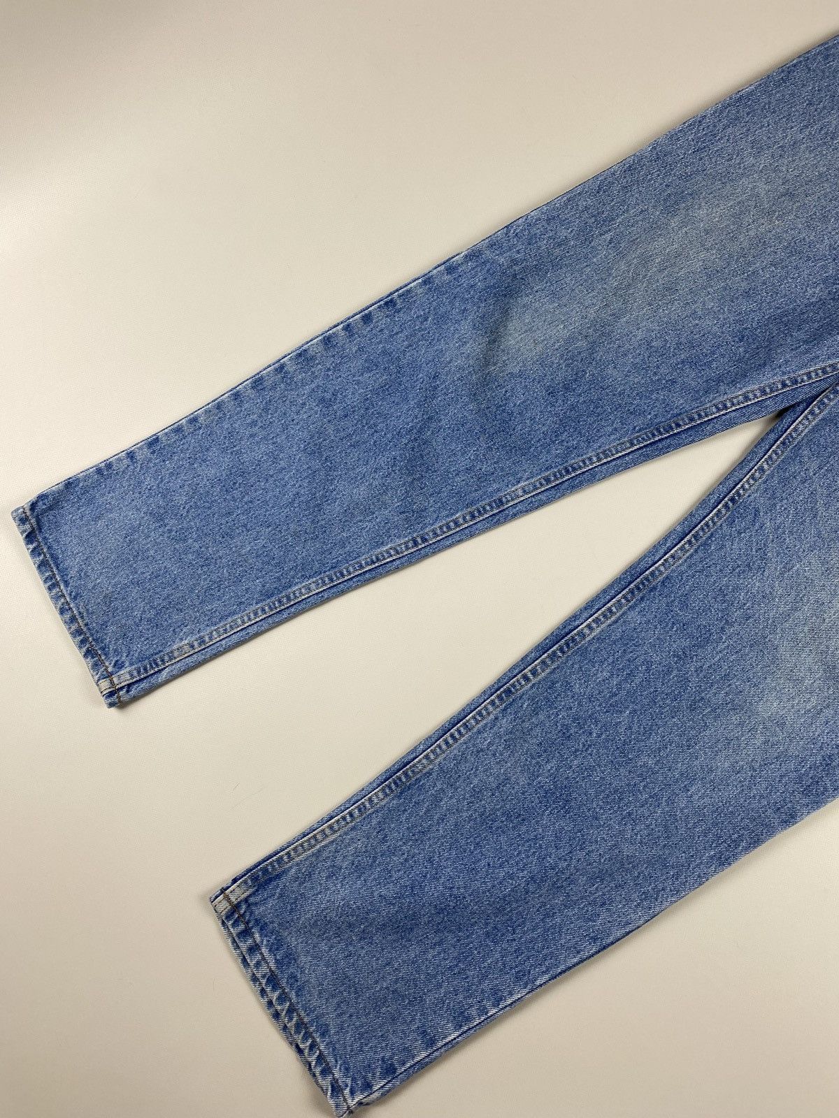 Levi's × Vintage VTG Levi’s 540 light blue denim jeans baggy relaxed fit Size US 38 / EU 54 - 5 Thumbnail