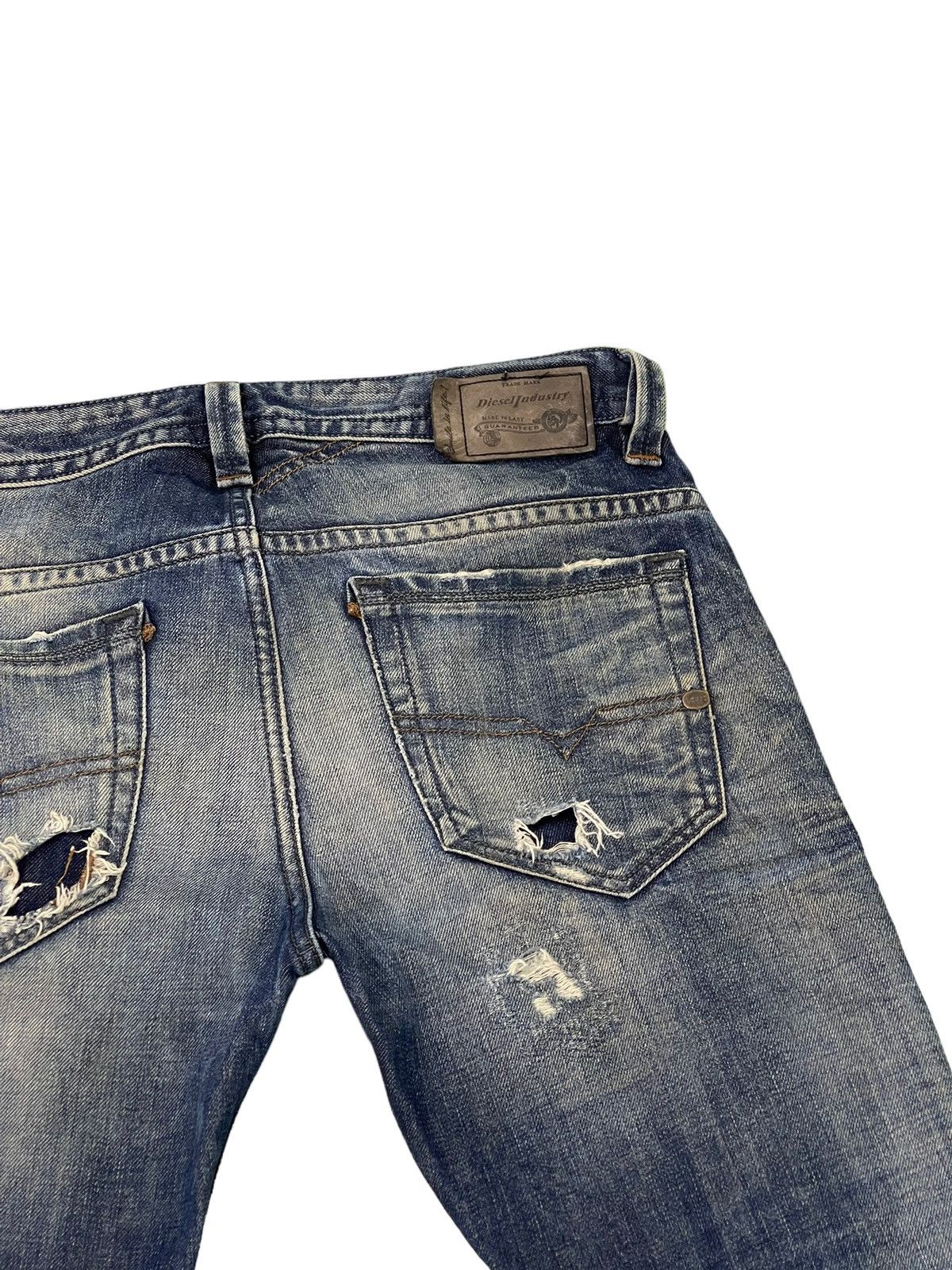 Diesel Slim Jeans Diesel Industries Distress Faded 5🟦7 Size US 31 - 20 Thumbnail