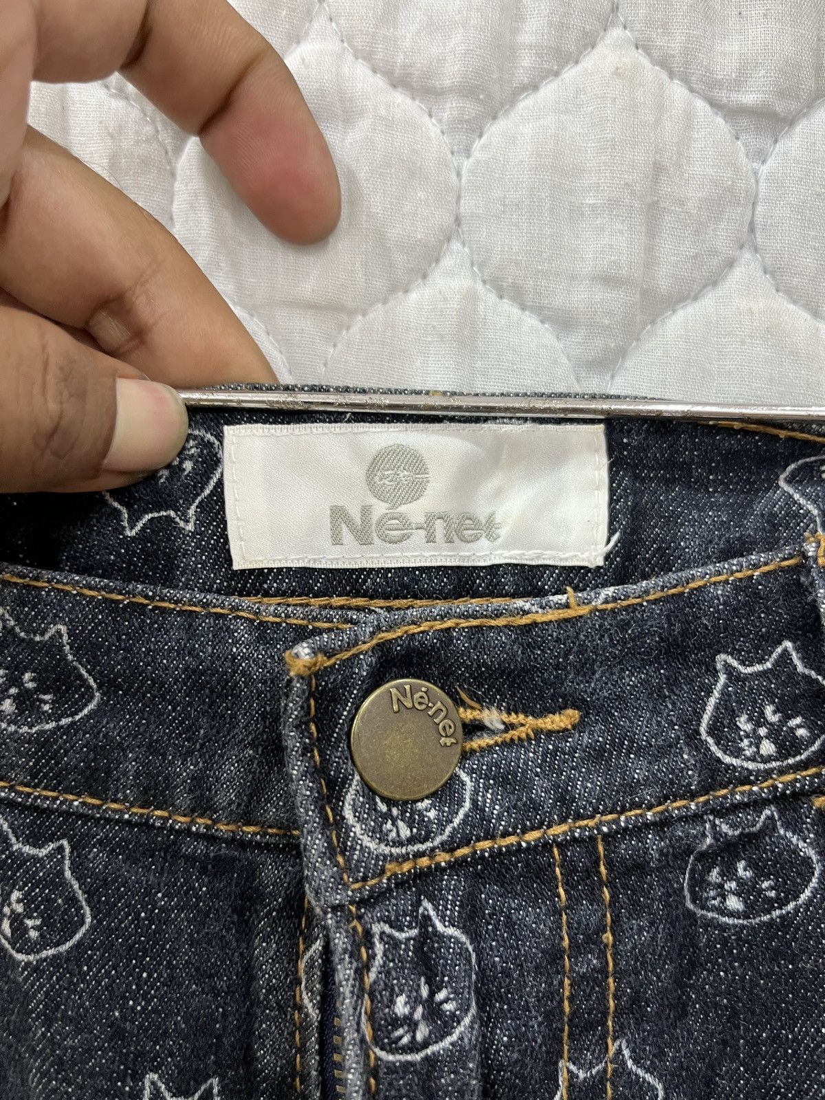 Issey Miyake (Rrrr). RARE NE-NET ISSEY MIYAKE FULLPRINT CAT LOGO Size US 33 - 5 Thumbnail