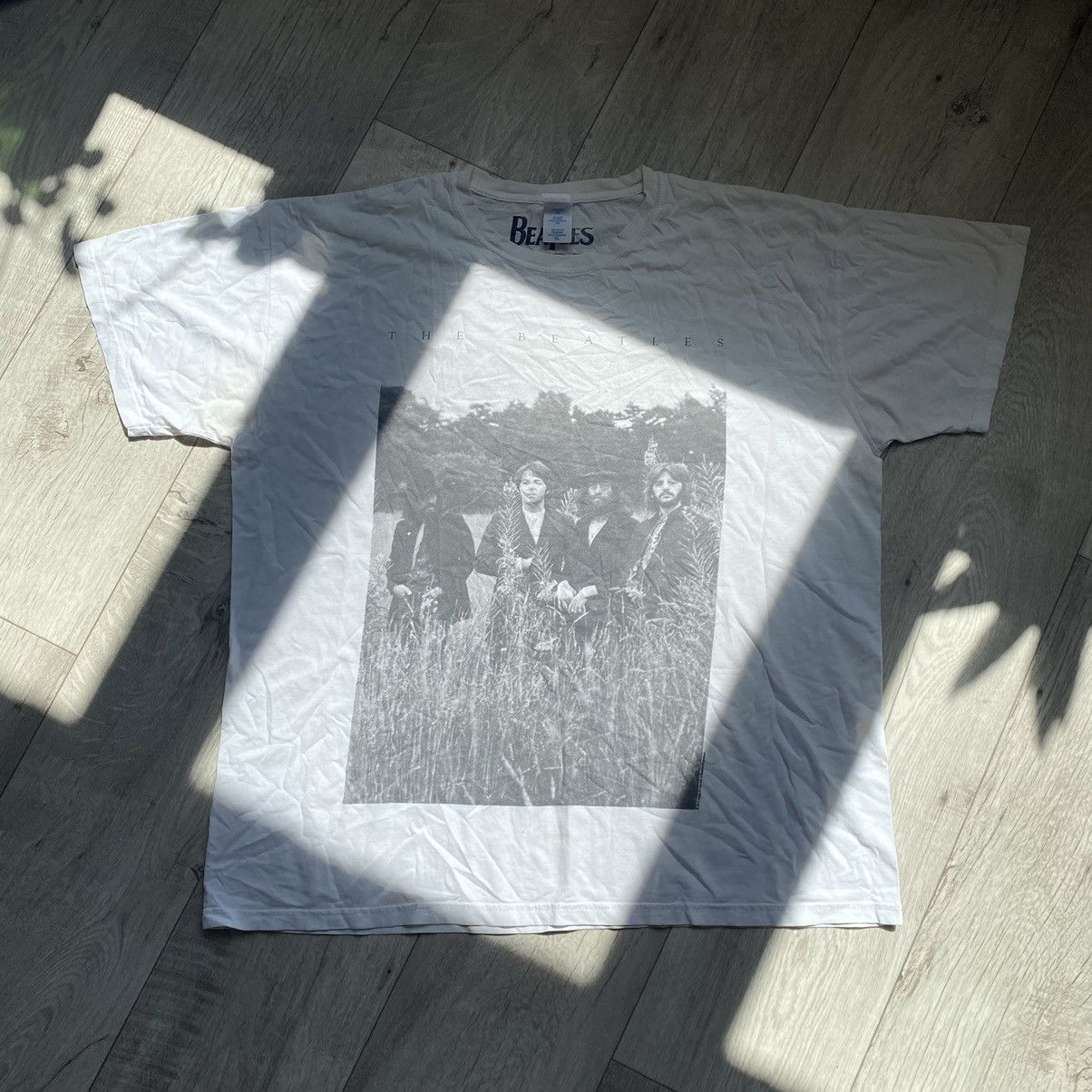 Band Tees RARE THE BEATLES Y2K PHOTO IN FOREST LICENSED T SHIRT Size US XL / EU 56 / 4 - 1 Thumbnail