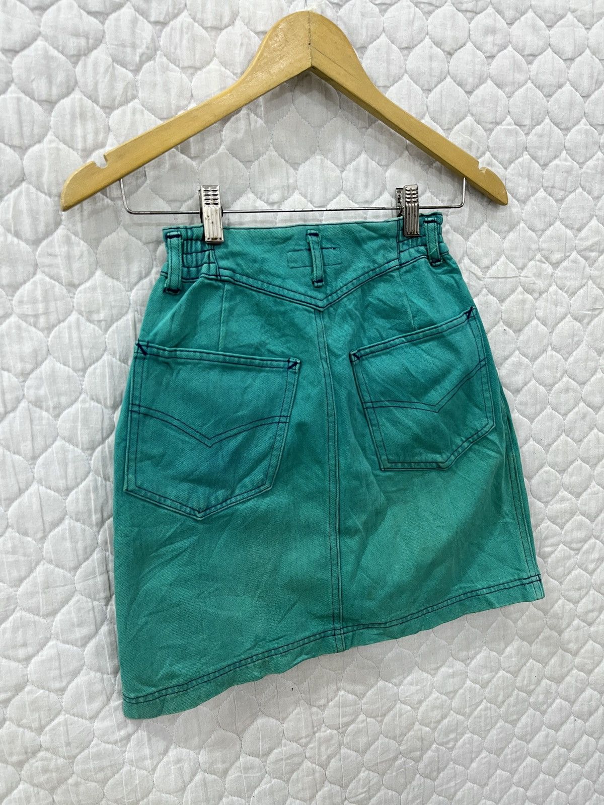 Isamu Katayama Backlash (Qqqq). ISAMU ISHI COMPANY SKIRTS Size 23" - 8 Thumbnail