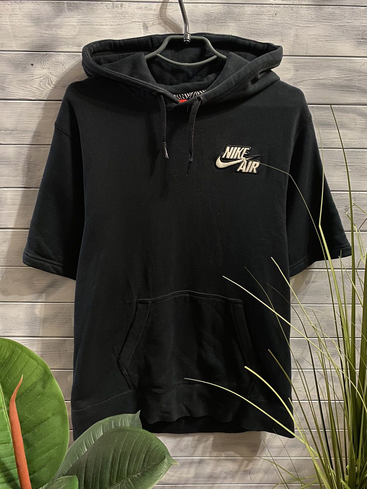 Nike Air Pivot Short-Sleeve Hoodie in Black for Men