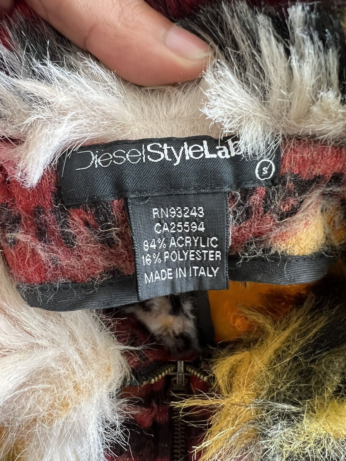 Art Comes First Y2K Diesel Style Lab 🇮🇹 Fur Neck Pop Art Jacquard Bomber Size S / US 4 / IT 40 - 8 Thumbnail